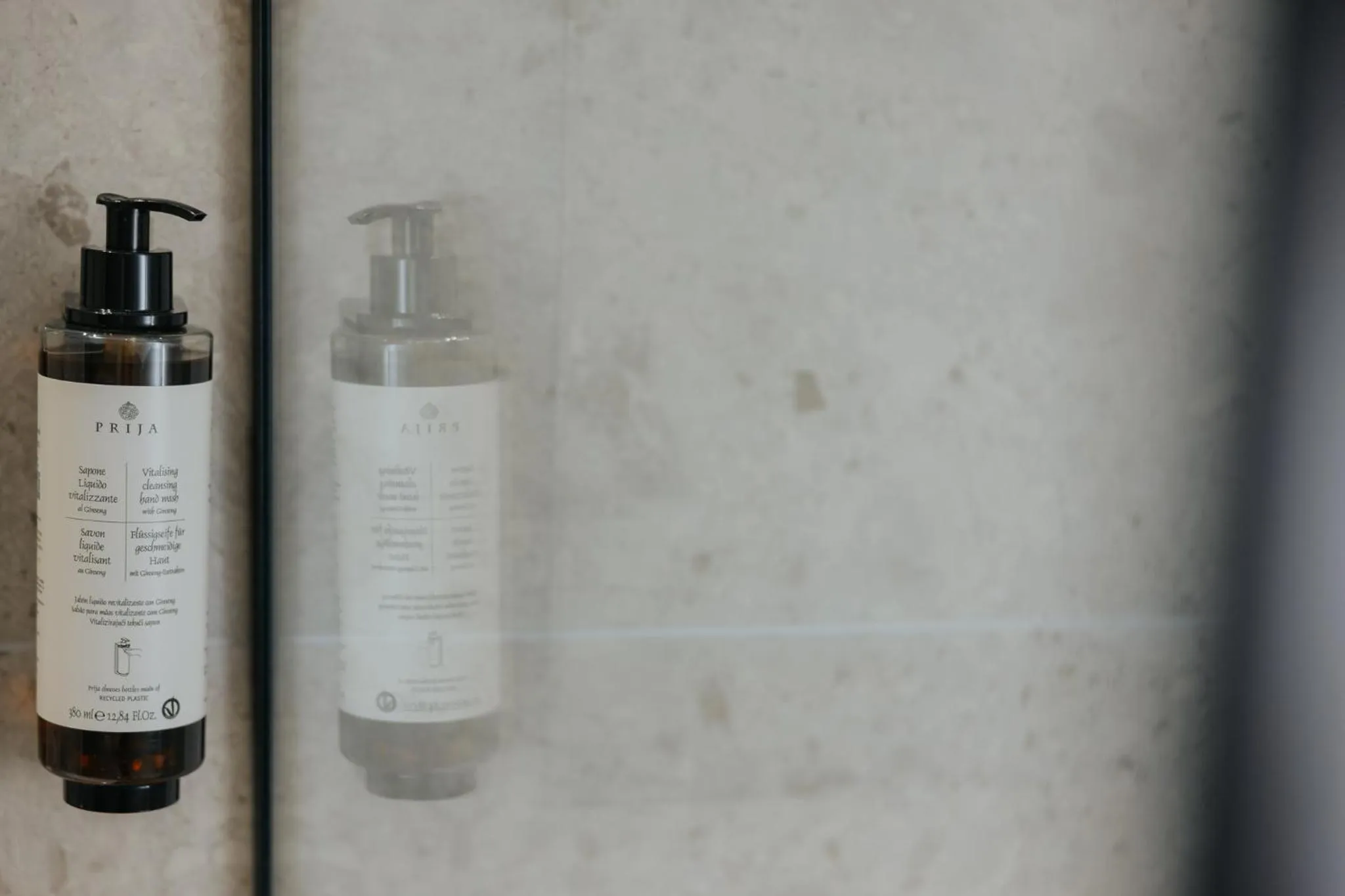 Shower in Odysseia Hotel Kapetanios