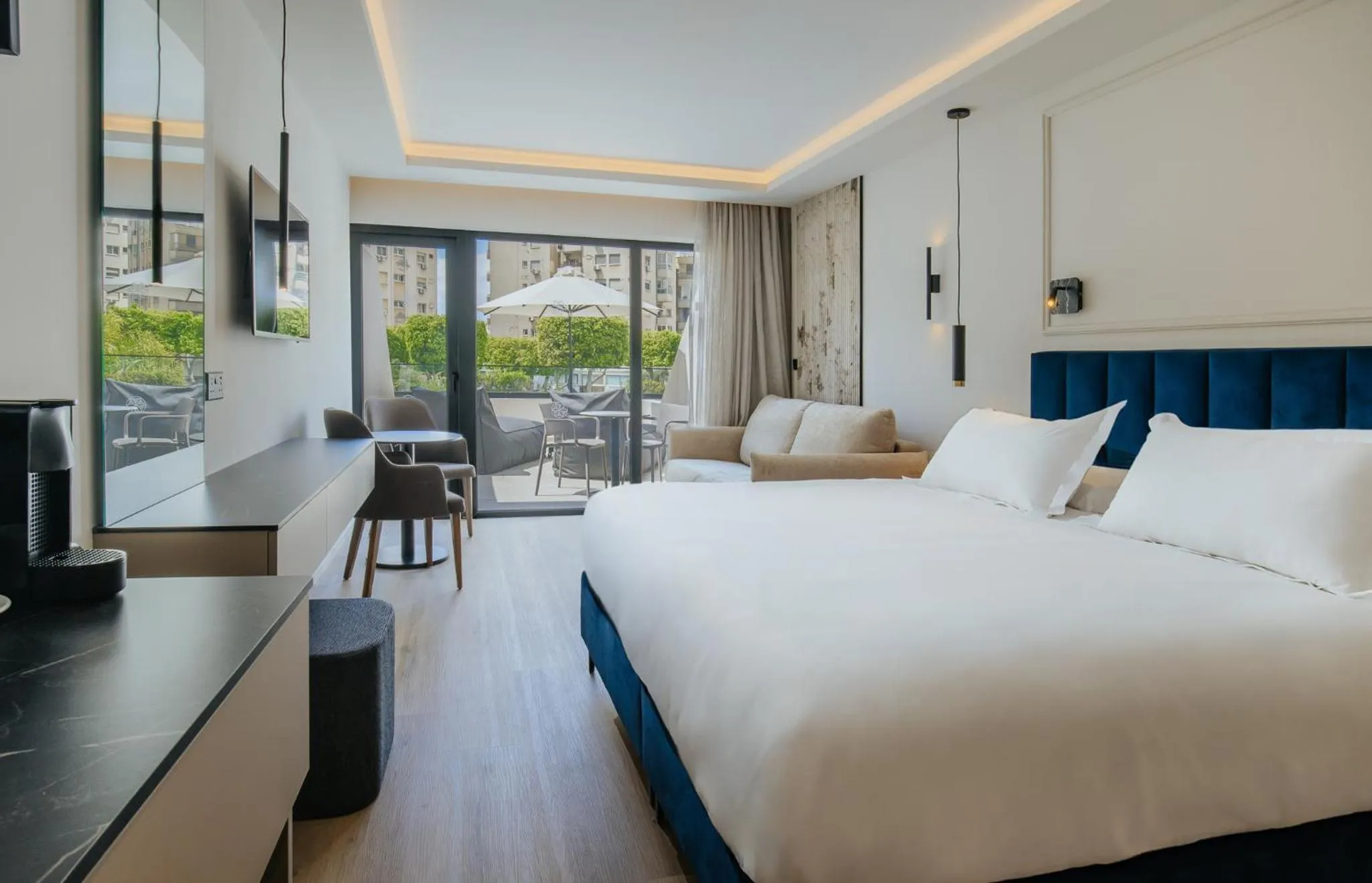 Photo of the whole room, Bed in Odysseia Hotel Kapetanios