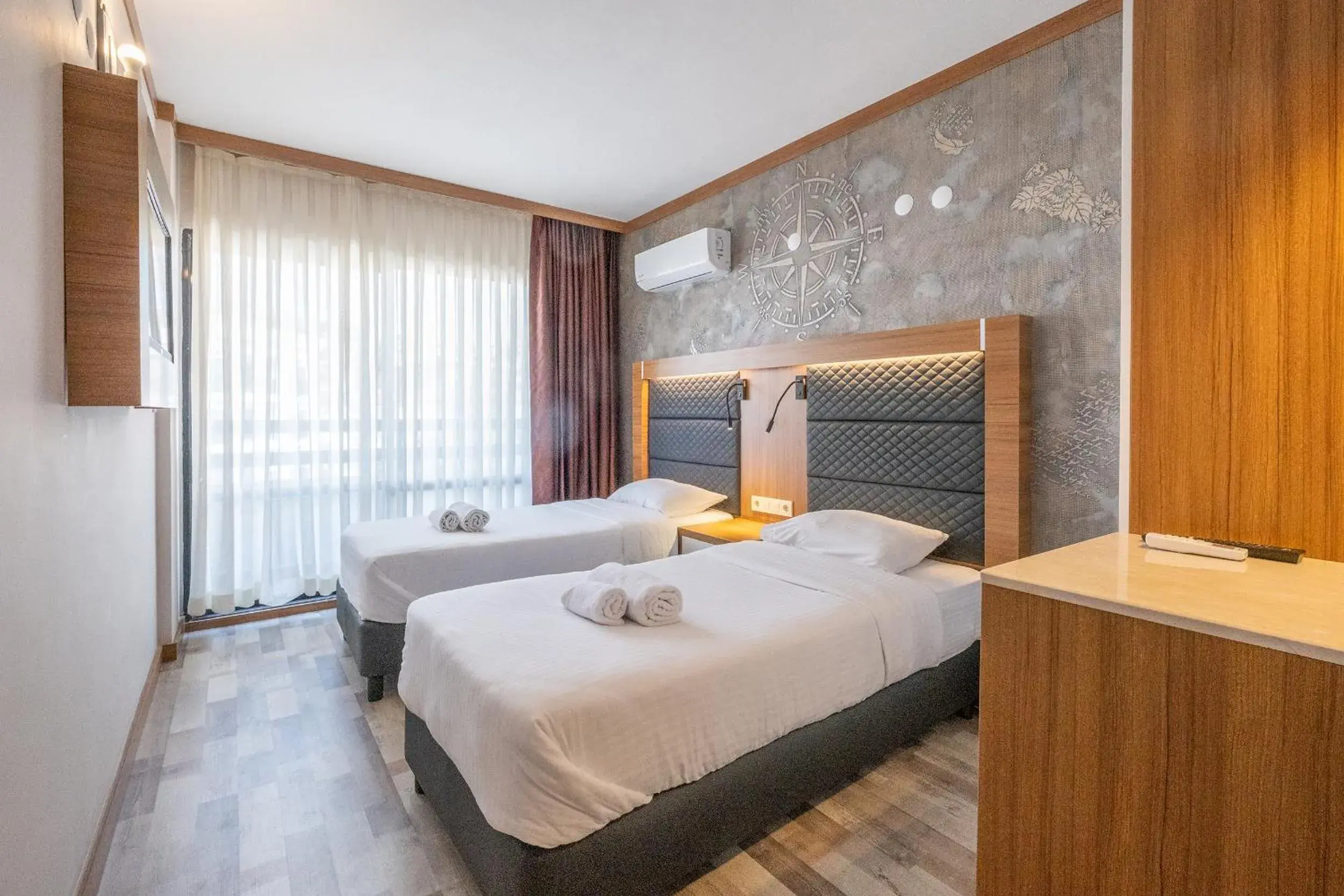 Standard Twin Room with Sea View in Sunday Beach Hotel Standard Twin Room with Sea View in Sunday Beach Hotel