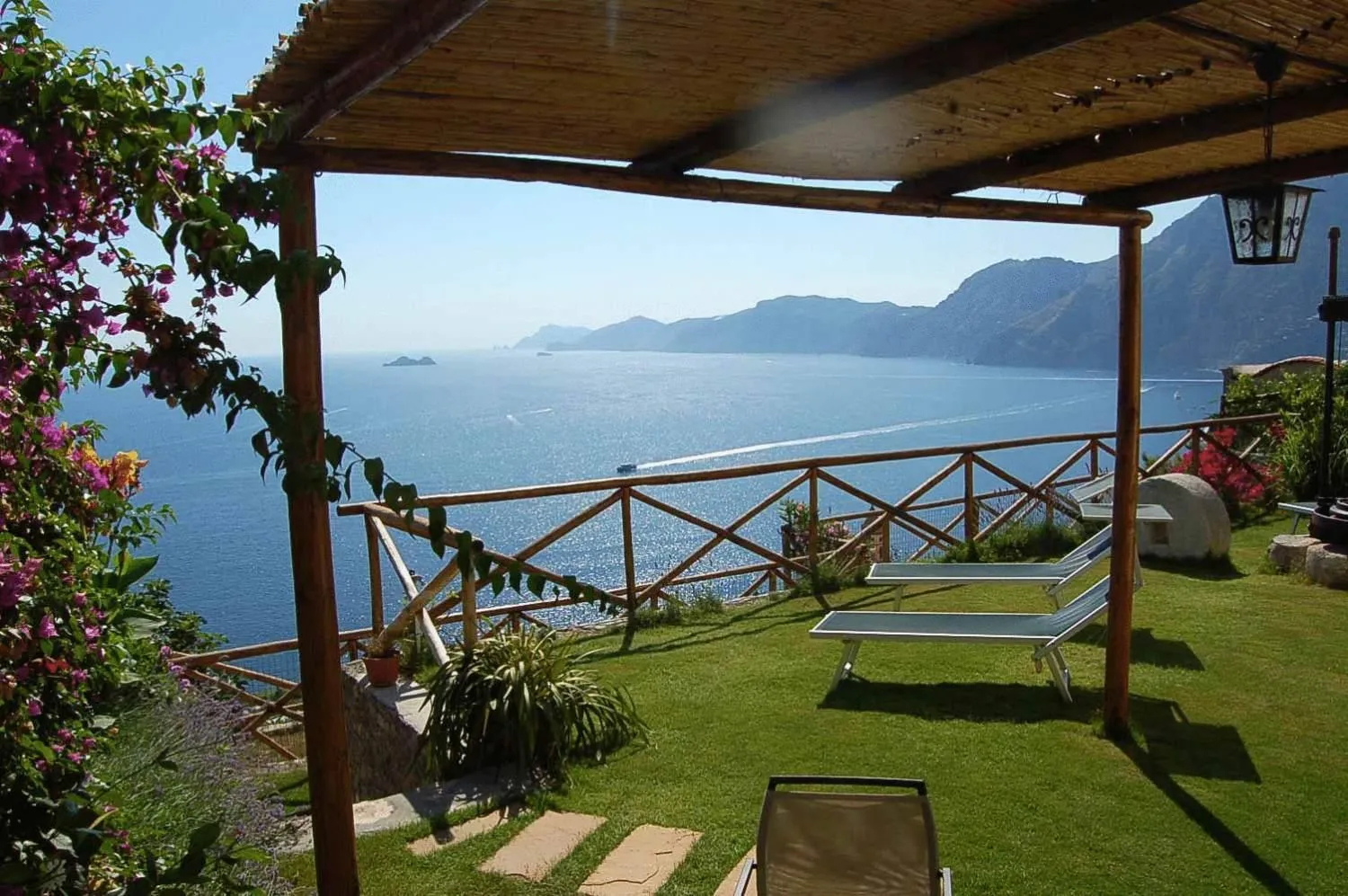 Patio in Villa Il Frantoio and Lilmar