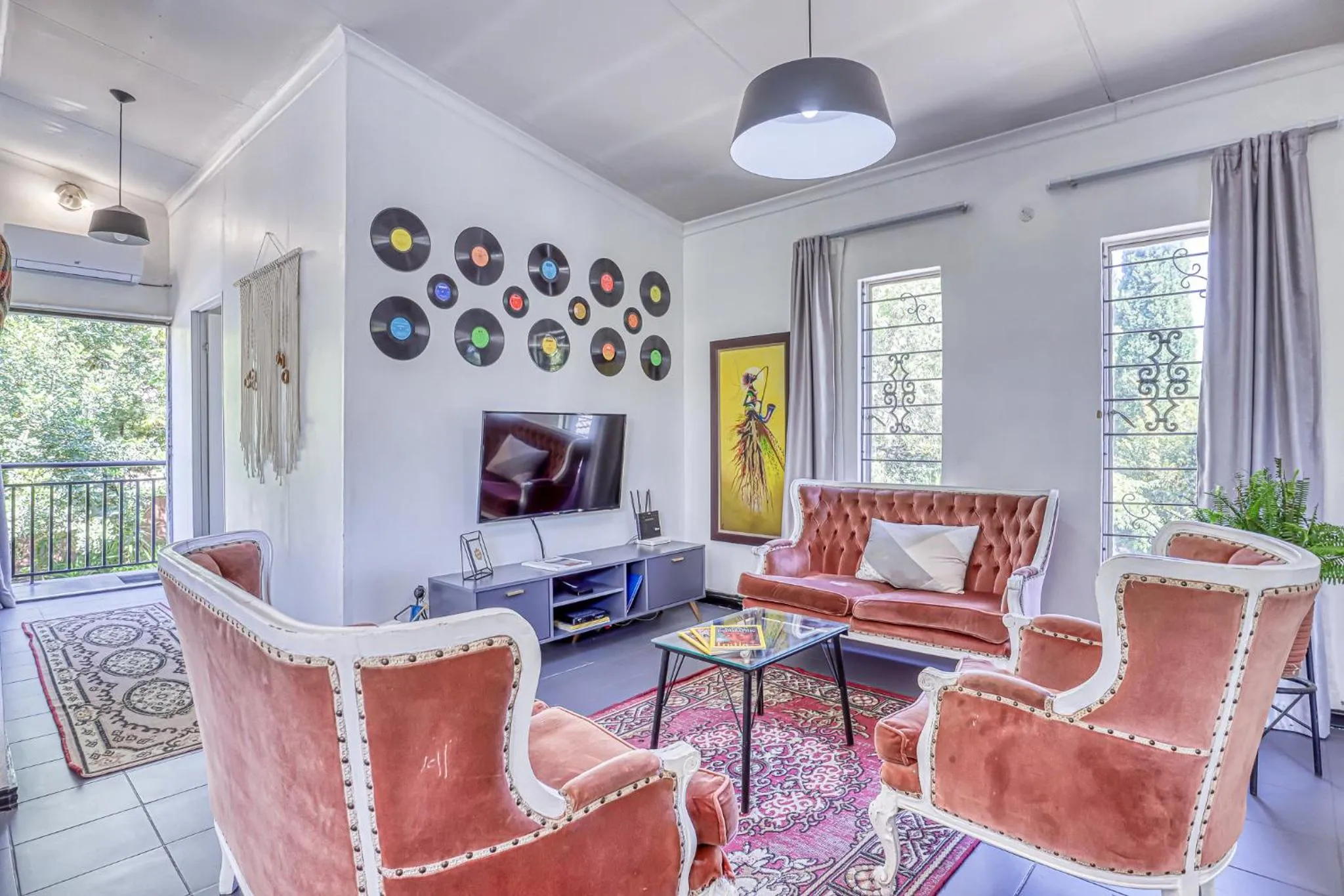 TV and multimedia in The Bedford Manor