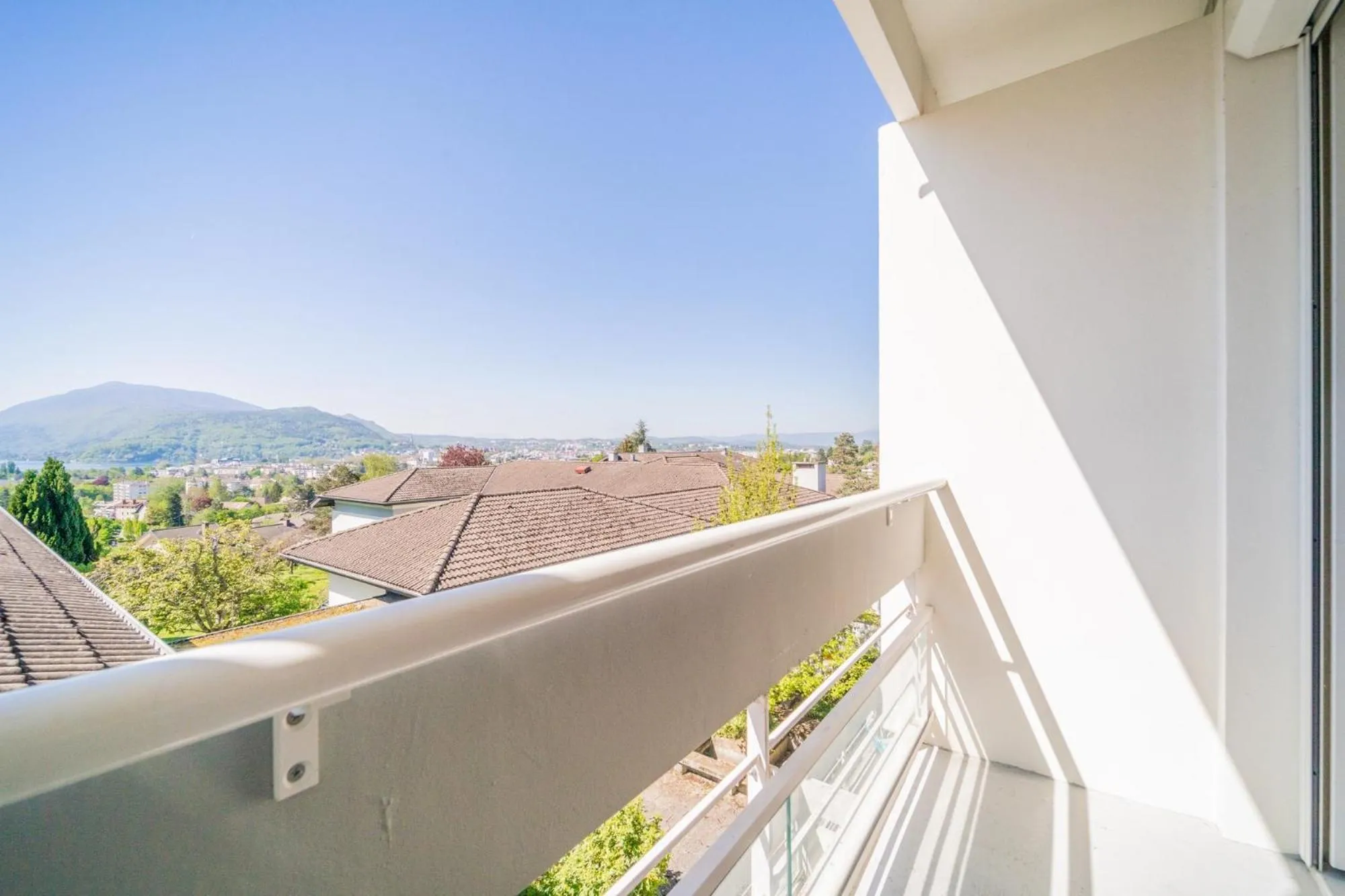Balcony/Terrace in Centre Jean XXIII