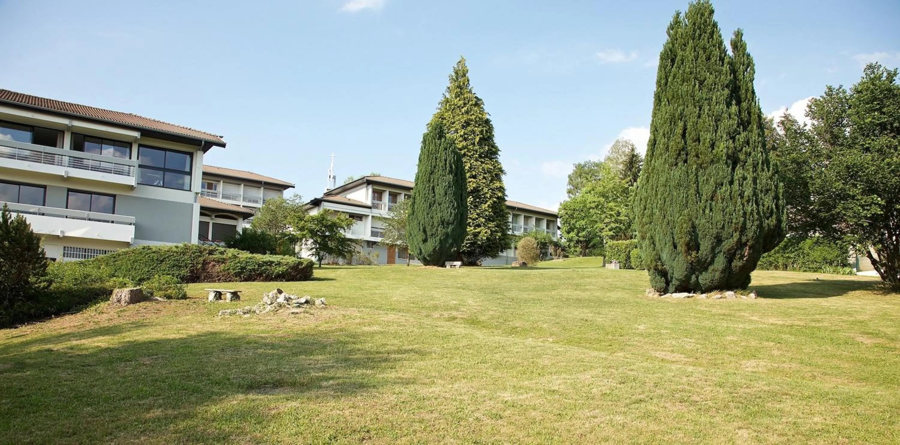 Facade/entrance in Centre Jean XXIII