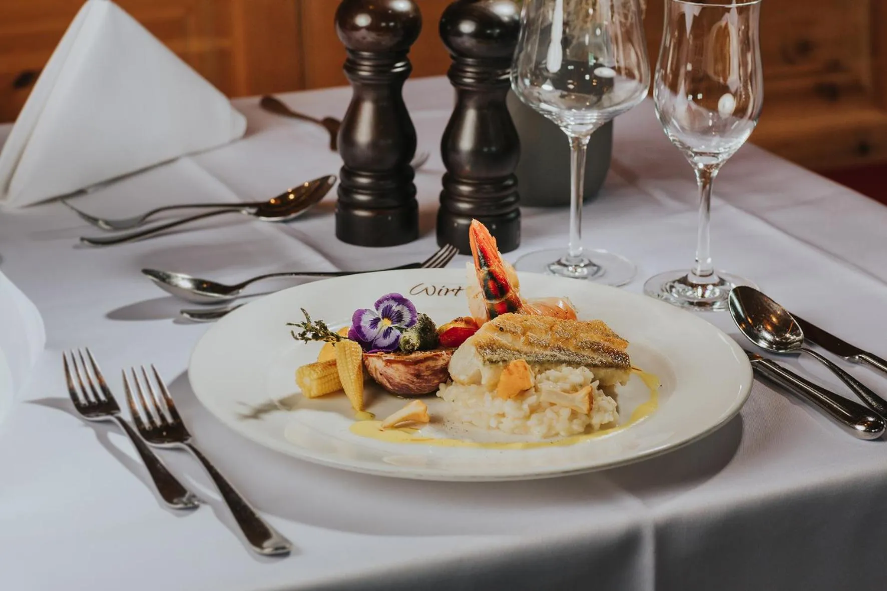 Restaurant/places to eat in Ortner's Resort