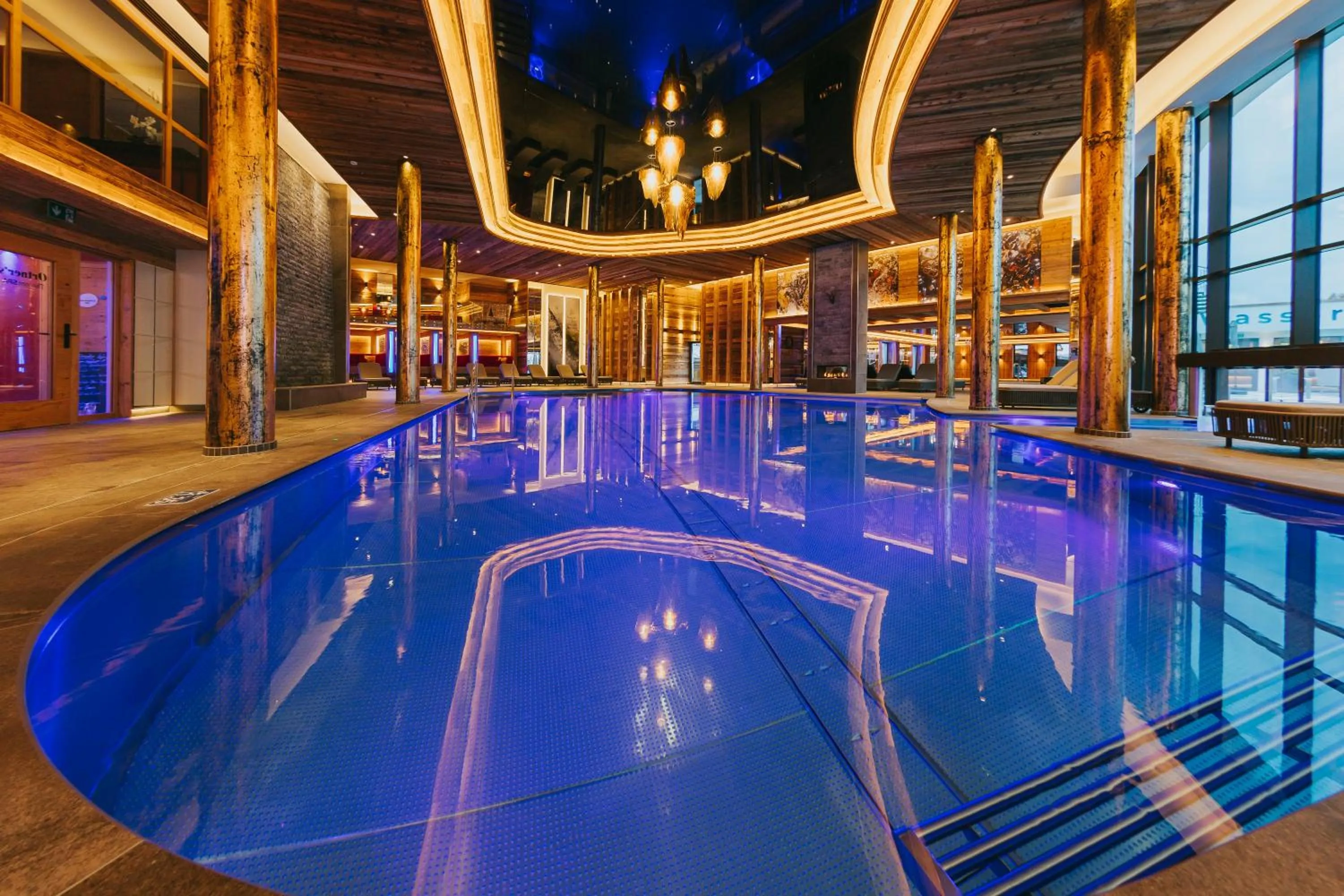 Swimming pool in Ortner's Resort