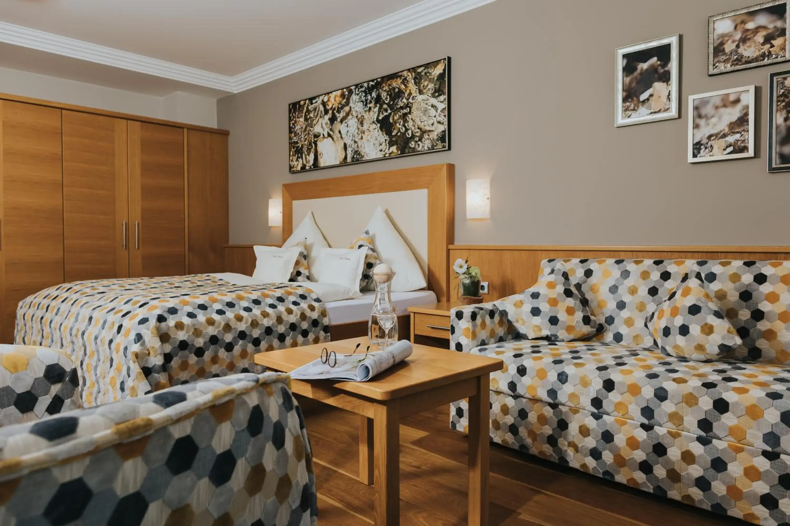 Superior Suite - single occupancy in Ortner's Resort Superior Suite - single occupancy in Ortner's Resort