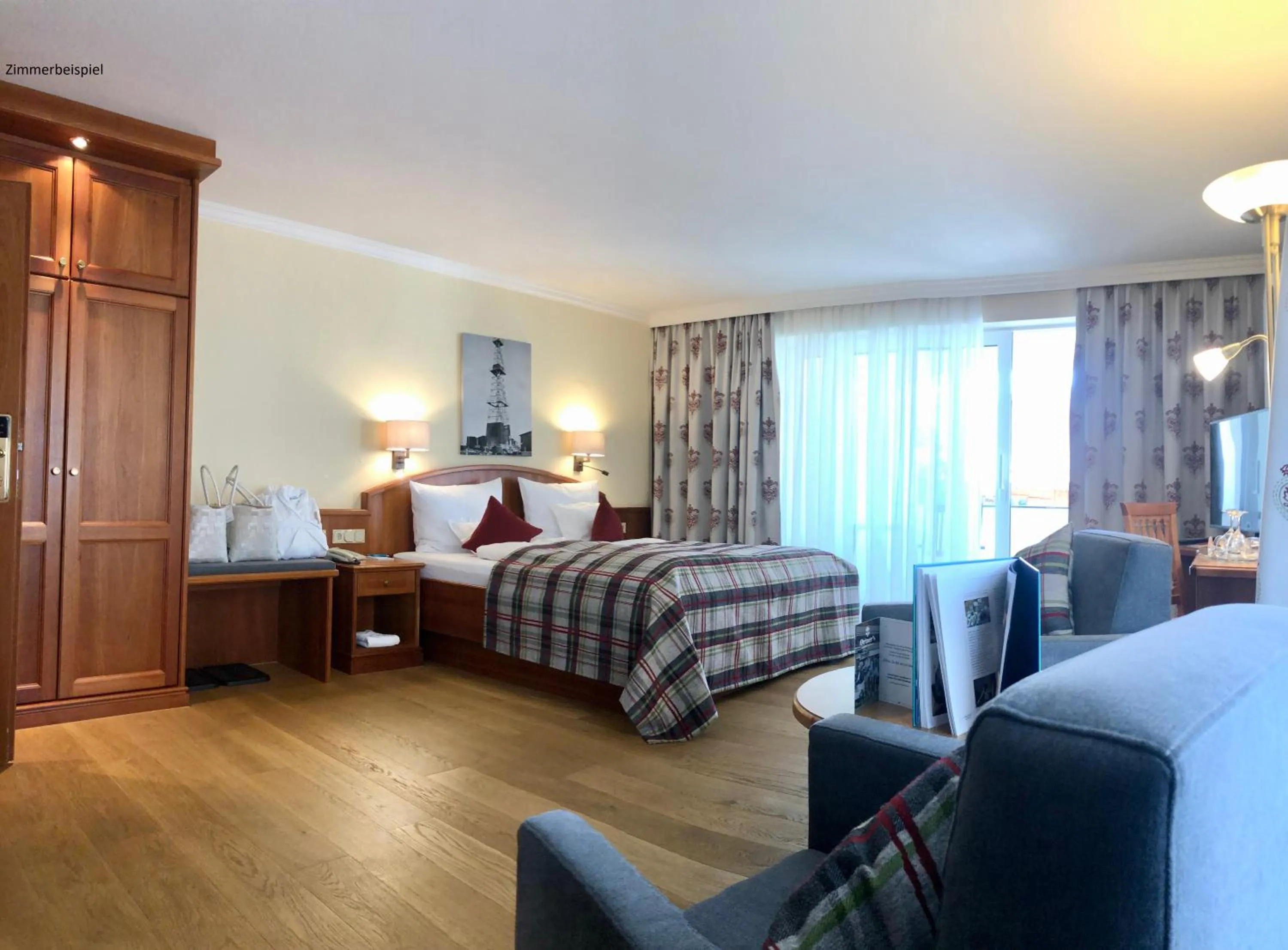 Photo of the whole room, Bed in Ortner's Resort