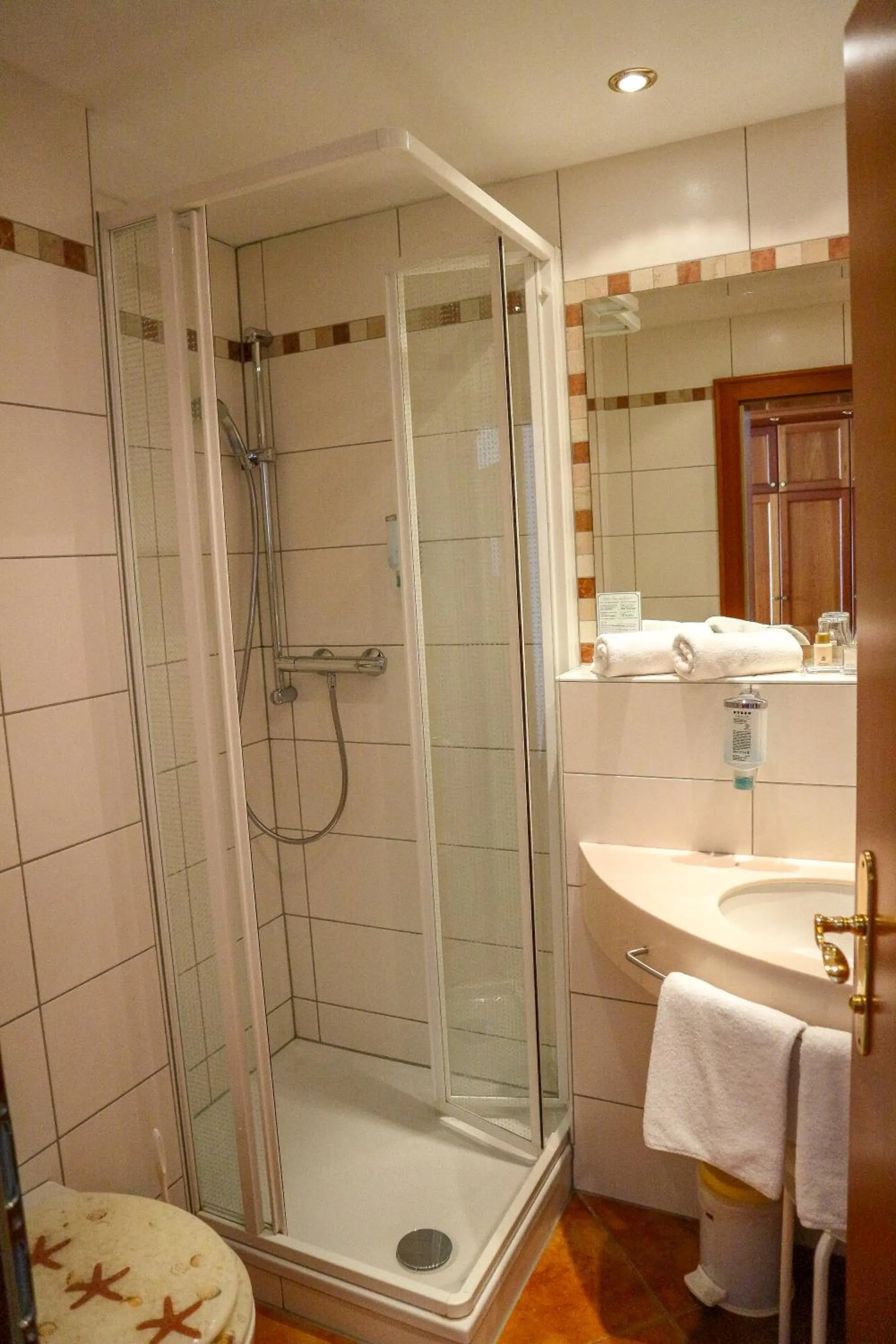 Bathroom in Ortner's Resort