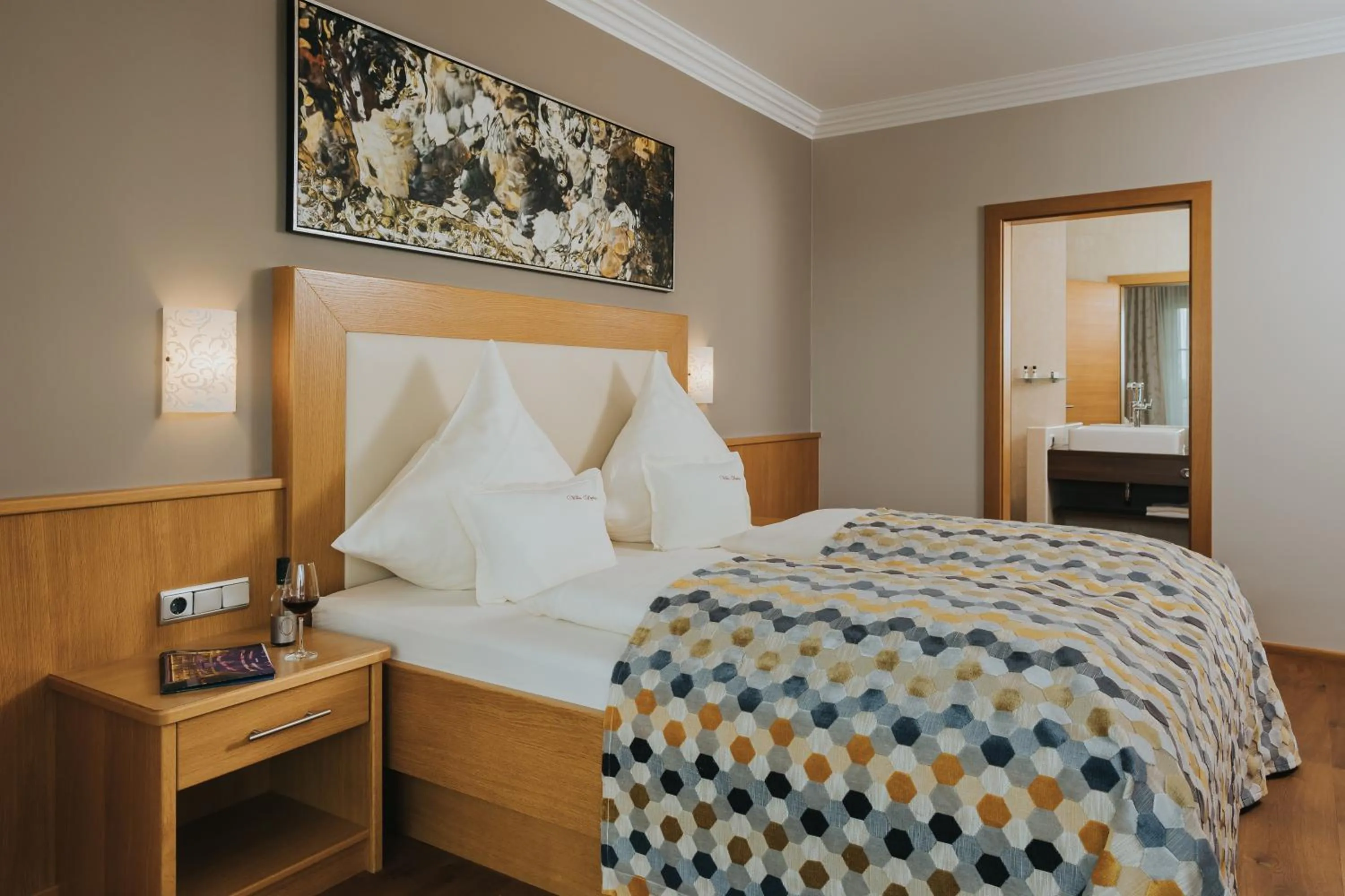 Bedroom, Bed in Ortner's Resort