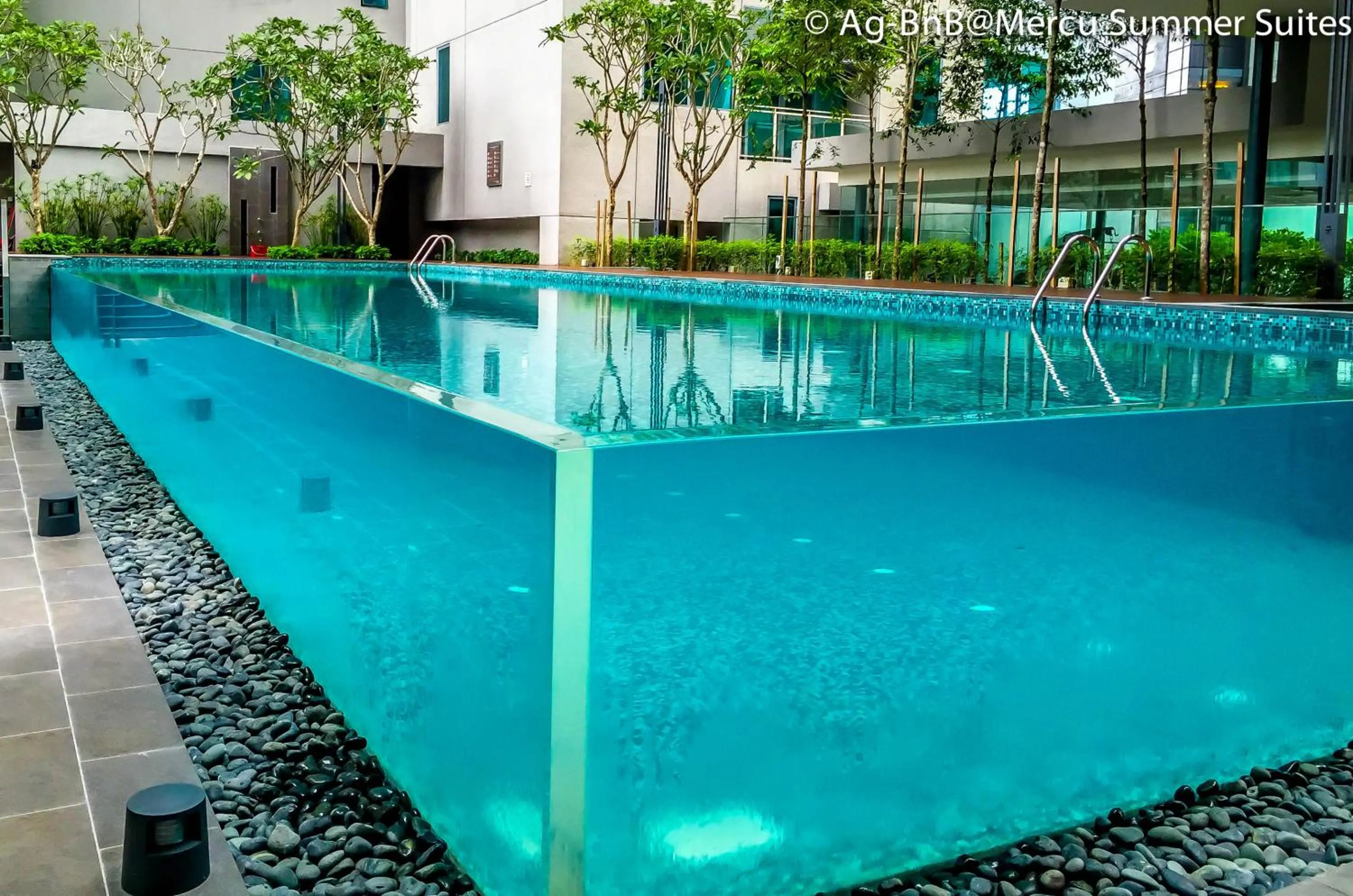 Swimming pool in Resort Hostel In City