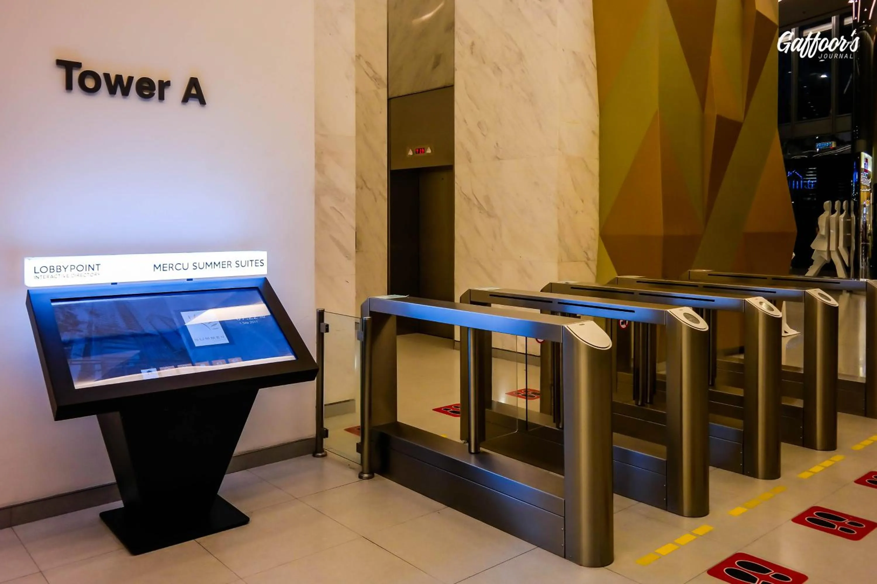 Facade/entrance in Resort Hostel In City