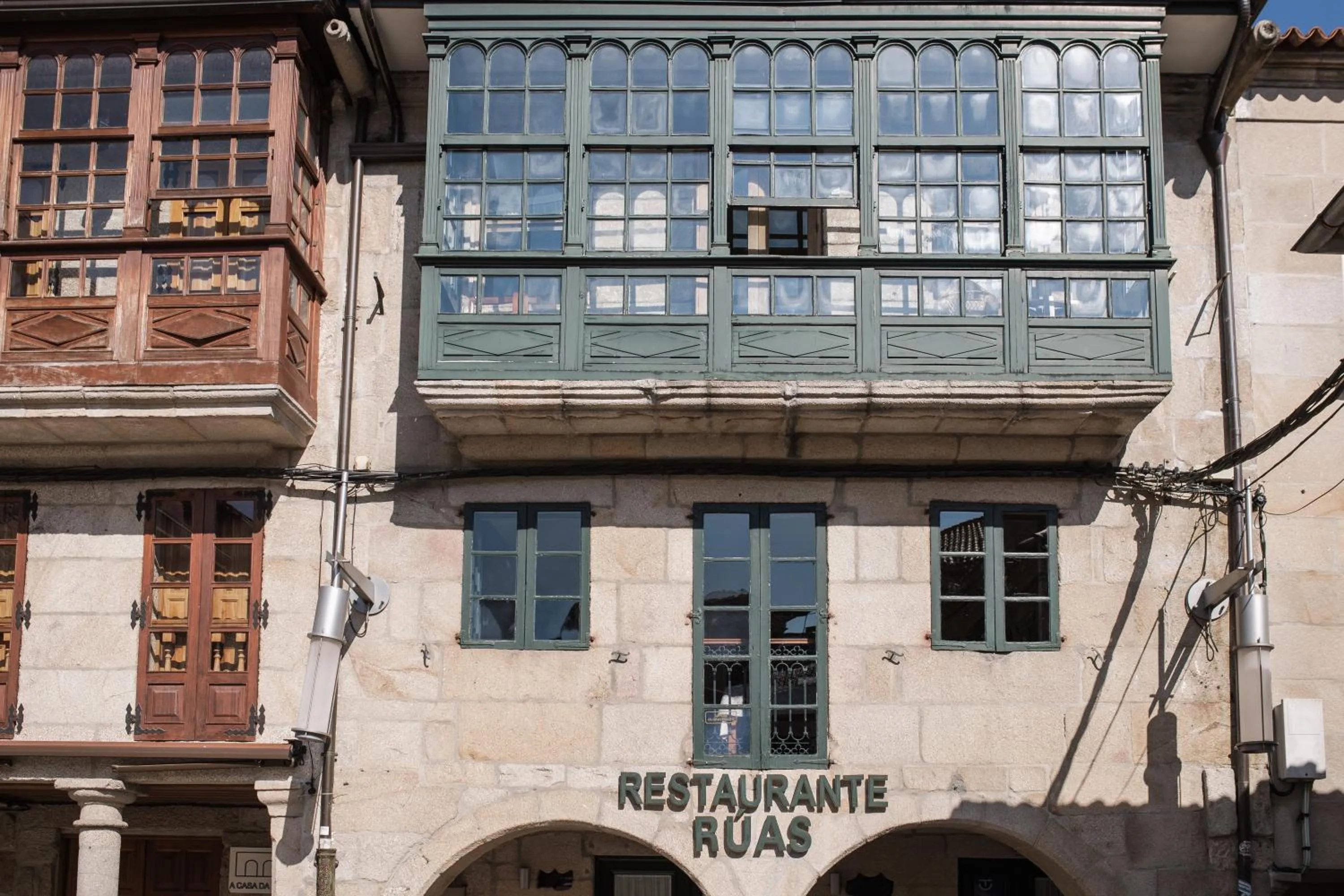 Property building in Hotel Restaurante Rúas