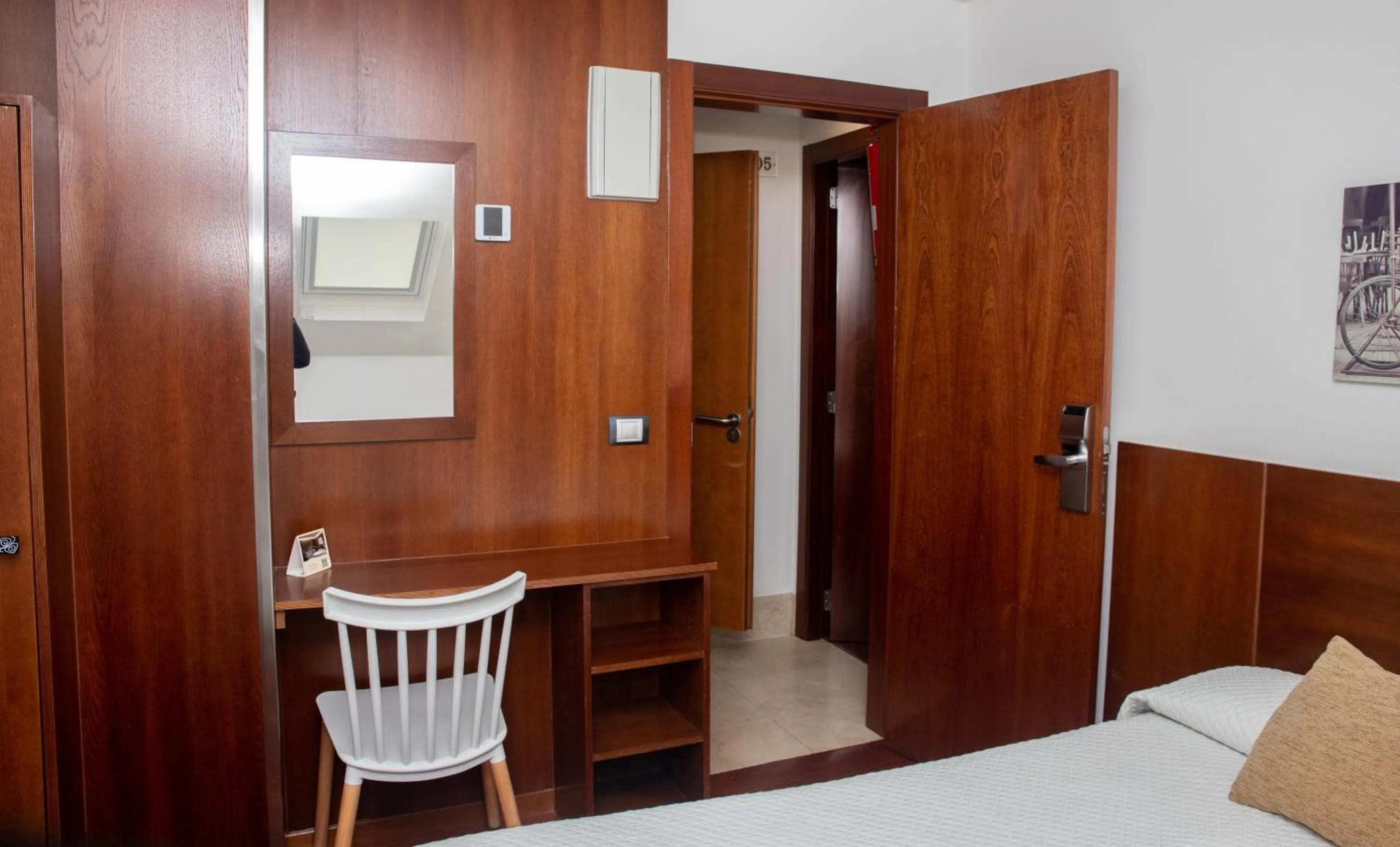 Bed in Hotel Restaurante Rúas