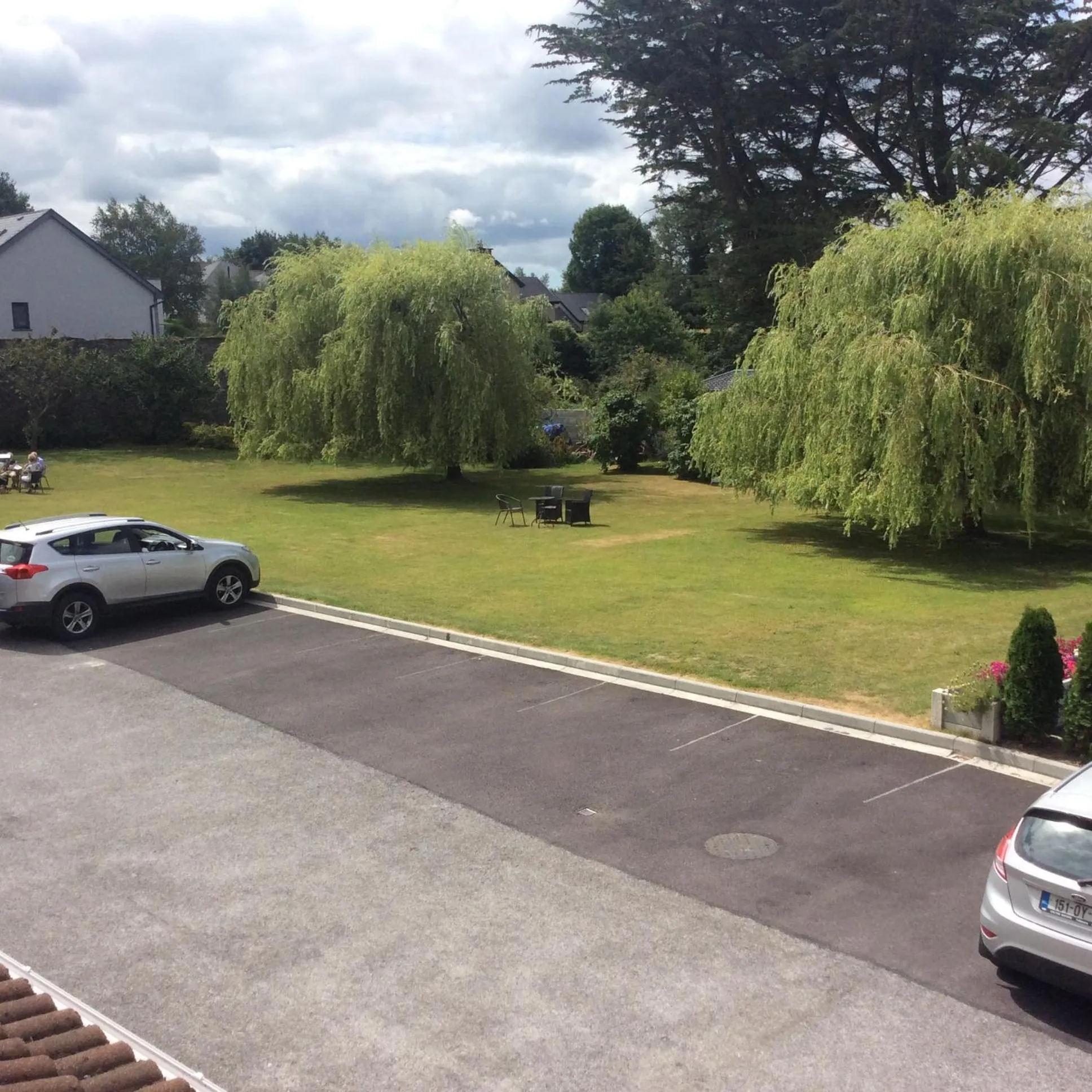 Garden in The Gardens guest accommodation