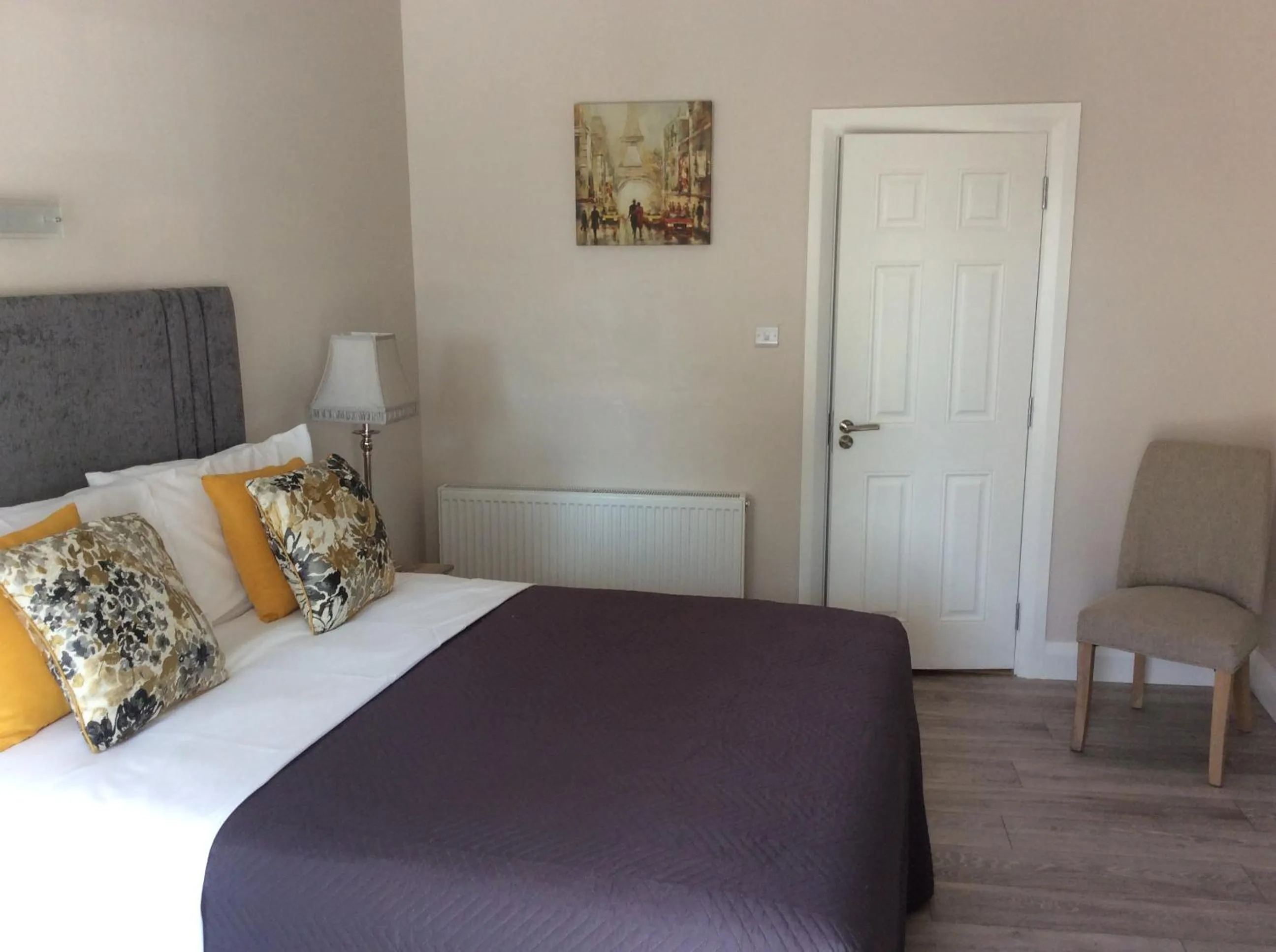 Bedroom, Bed in The Gardens guest accommodation