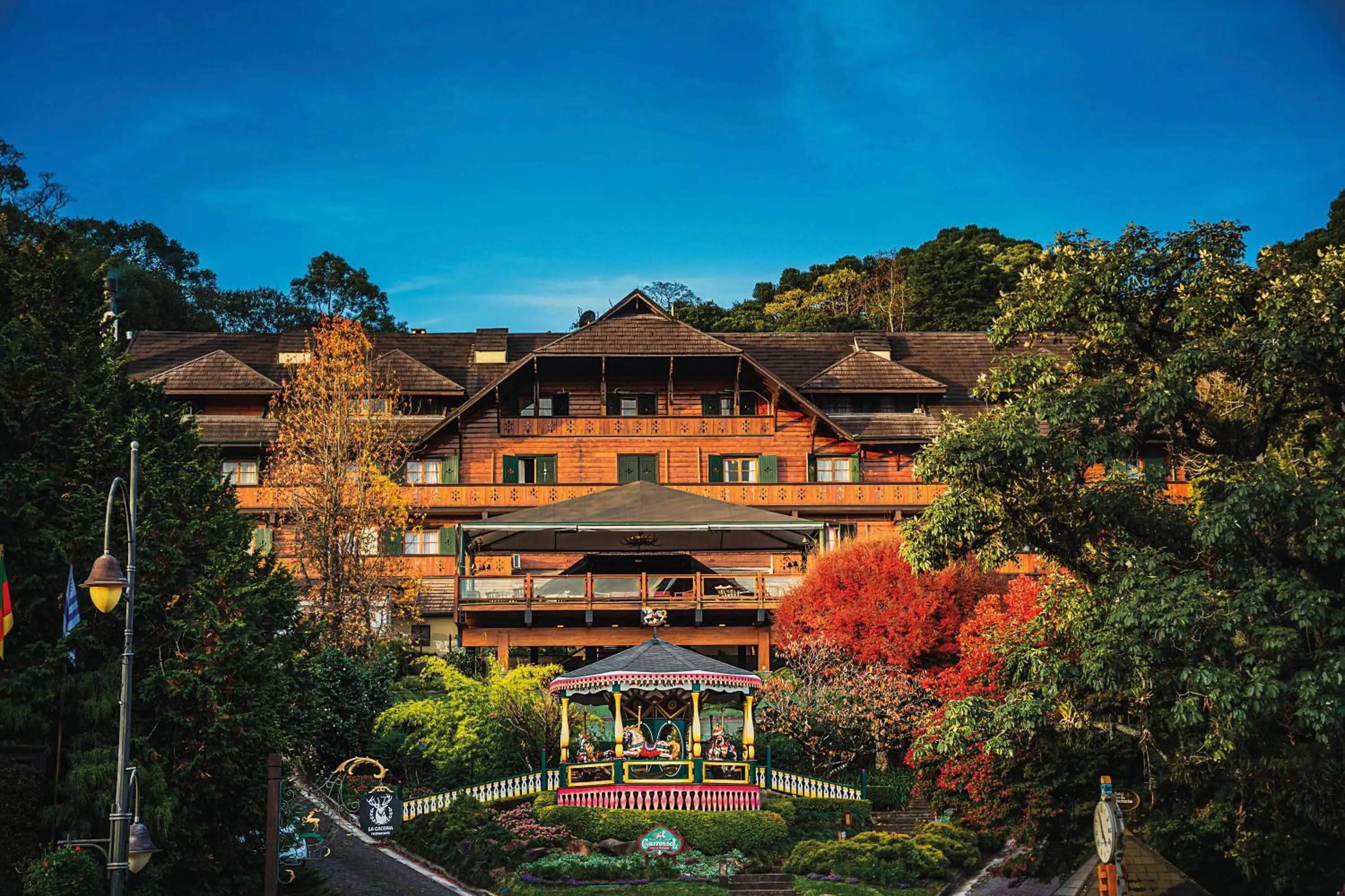 Facade/entrance in Casa da Montanha