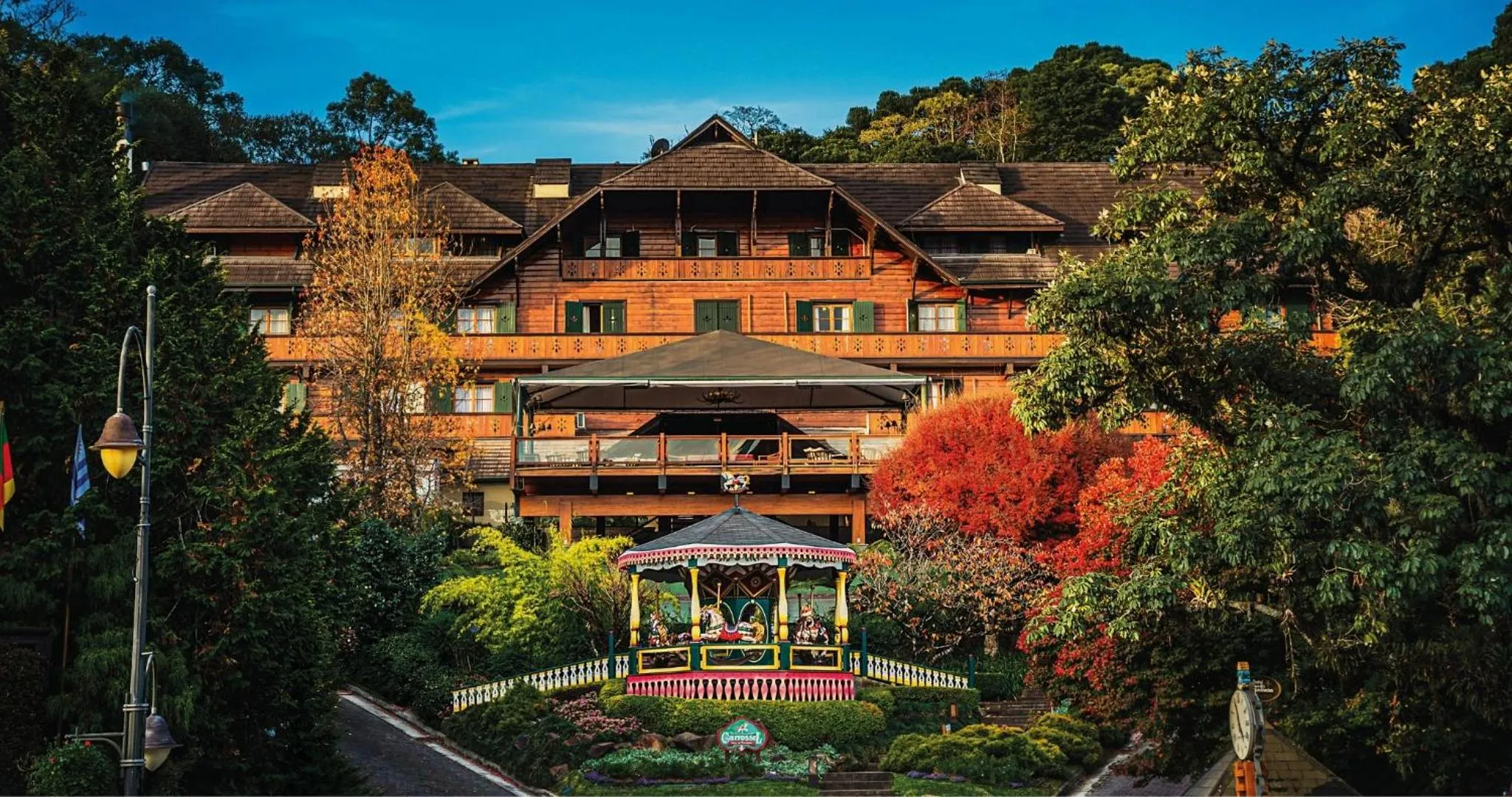 Property building in Casa da Montanha