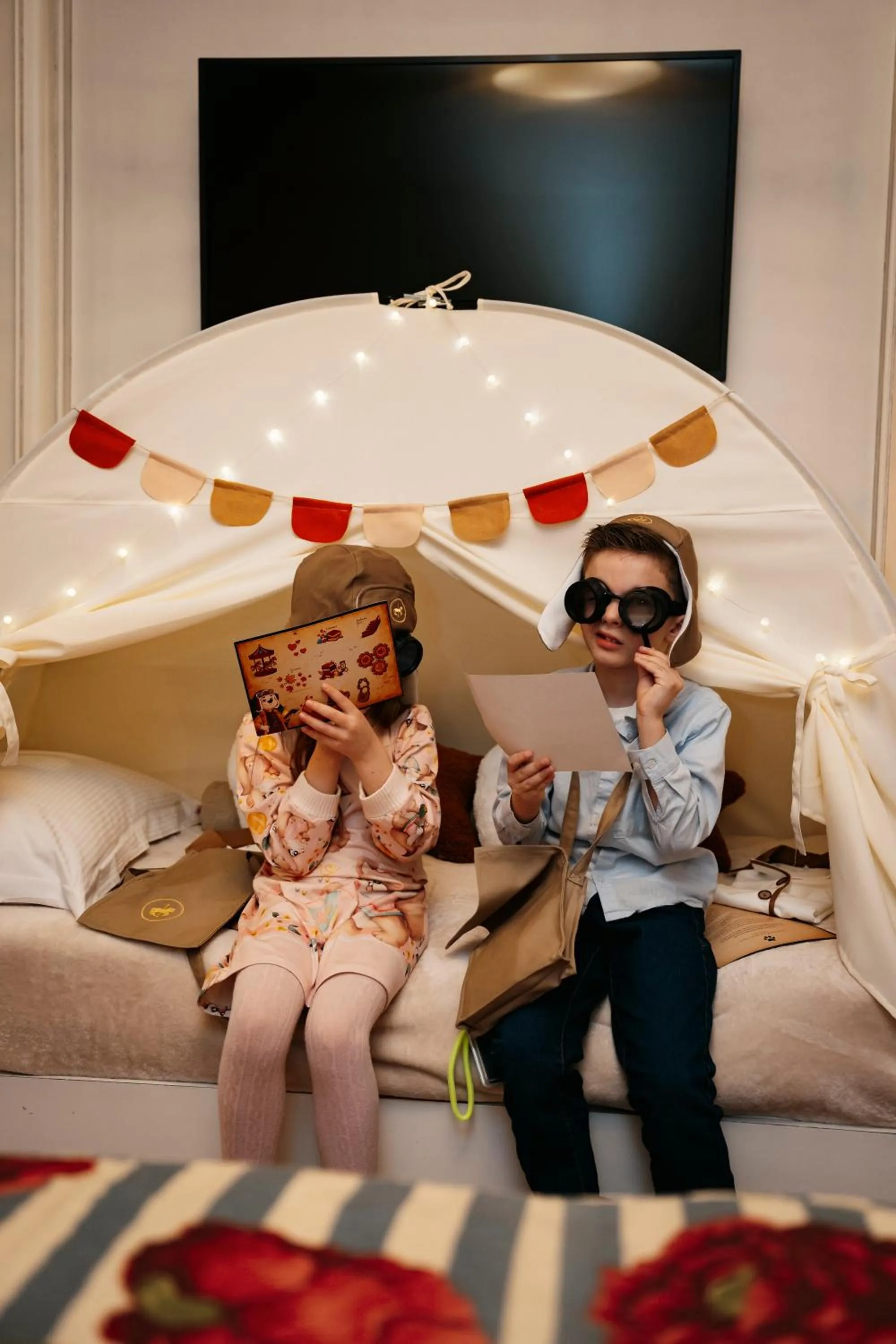 children in Casa da Montanha