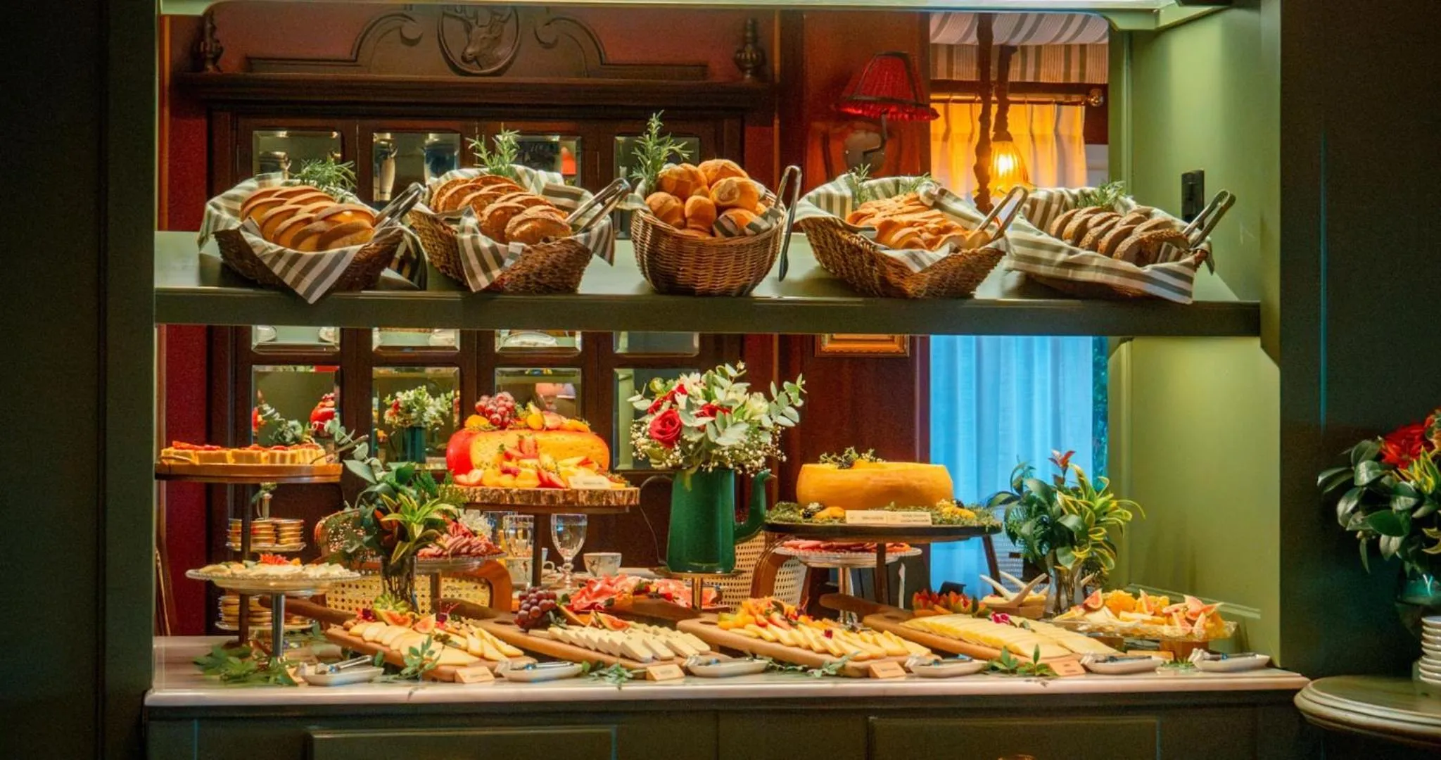 Restaurant/places to eat in Casa da Montanha