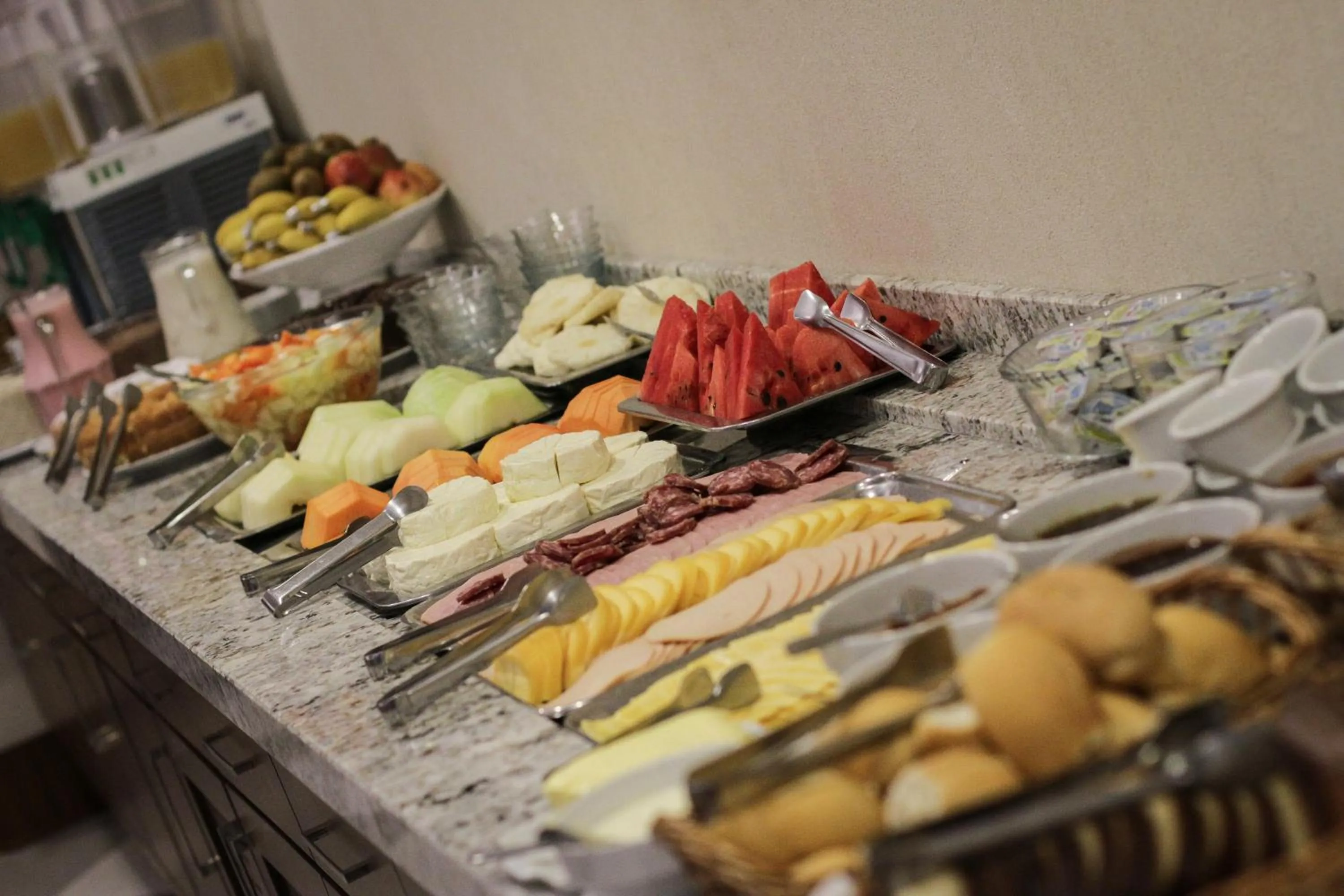 Food and drinks in Life Hotel Infinity