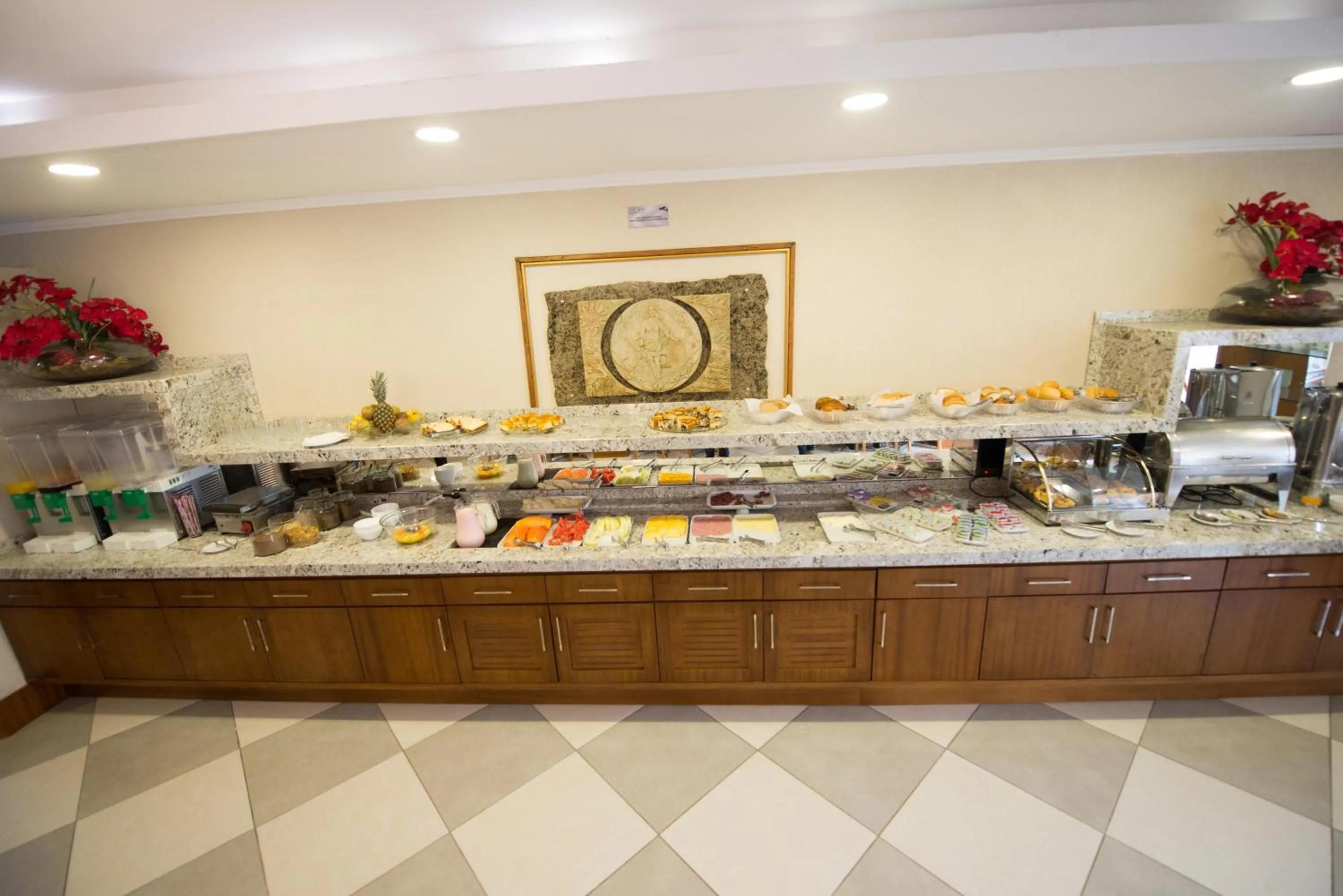 Food in Life Hotel Infinity