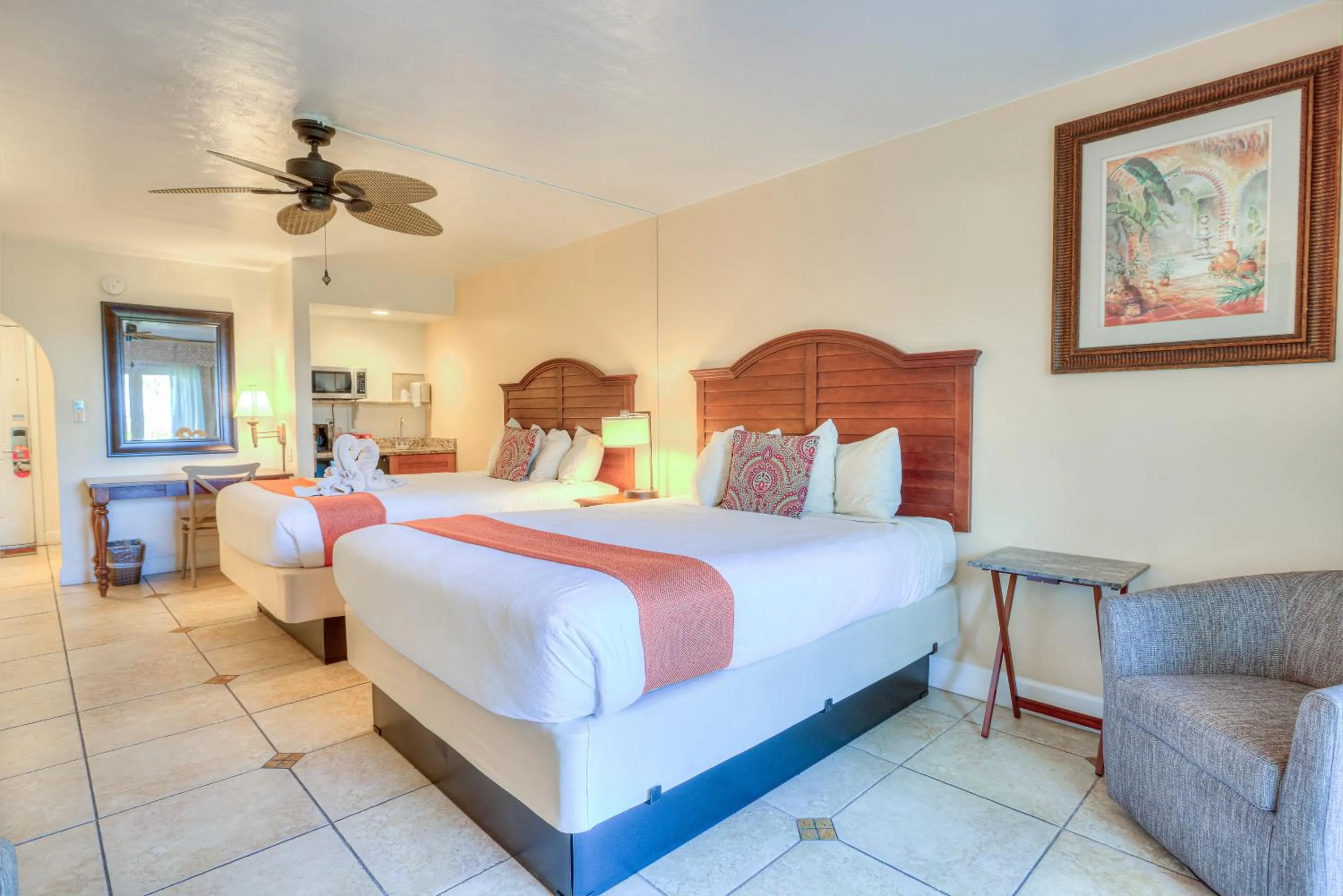 Photo of the whole room, Bed in La Fiesta Ocean Inn & Suites
