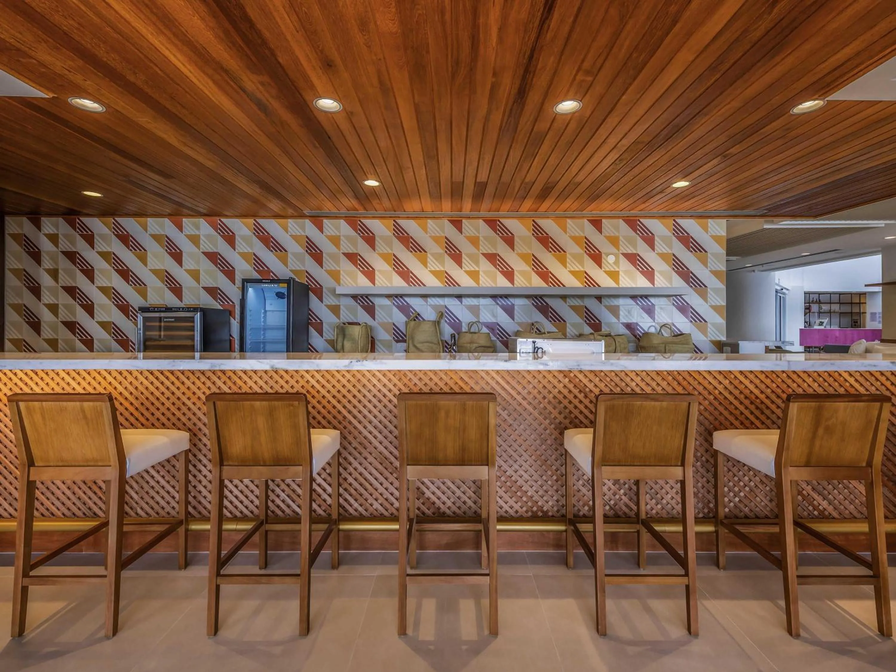 Lounge or bar in Novotel Salvador Rio Vermelho