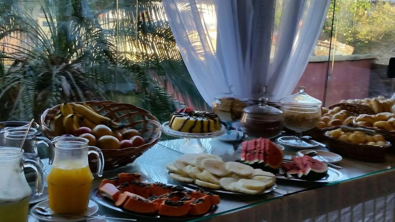 Restaurant/places to eat in Coronado Beach Hotel