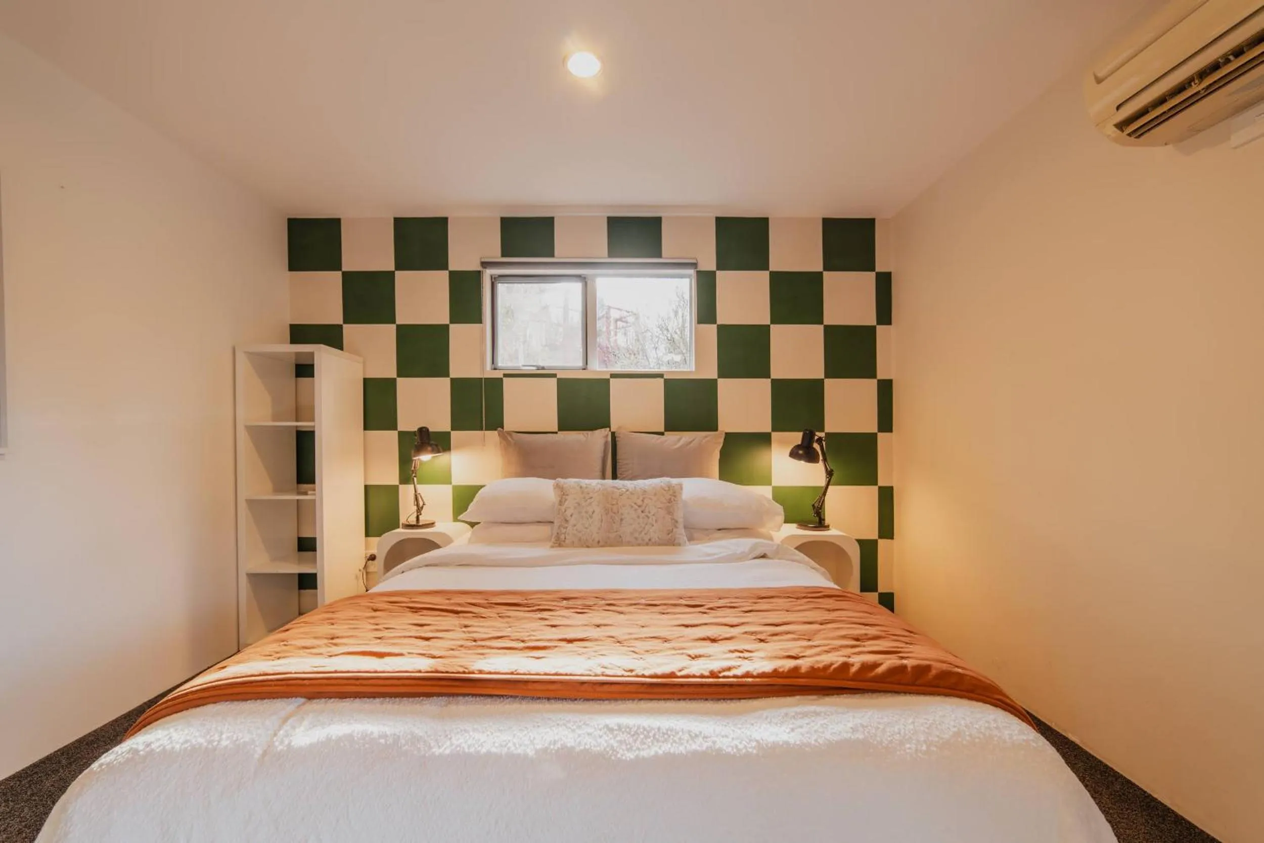 Bed in Lake Tekapo Cottages