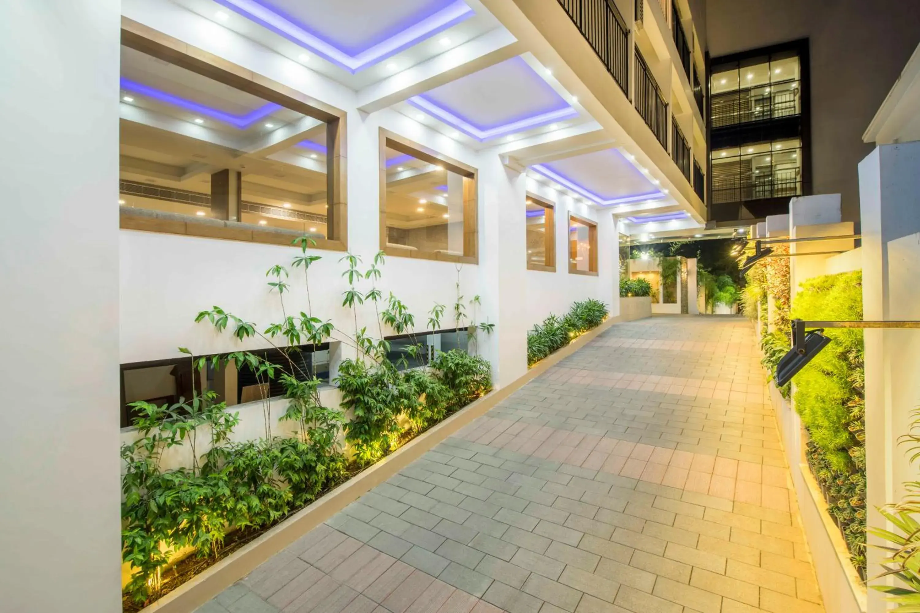 Standard Twin Room in Sidra Pristine Hotel and Portico Halls Standard Twin Room in Sidra Pristine Hotel and Portico Halls