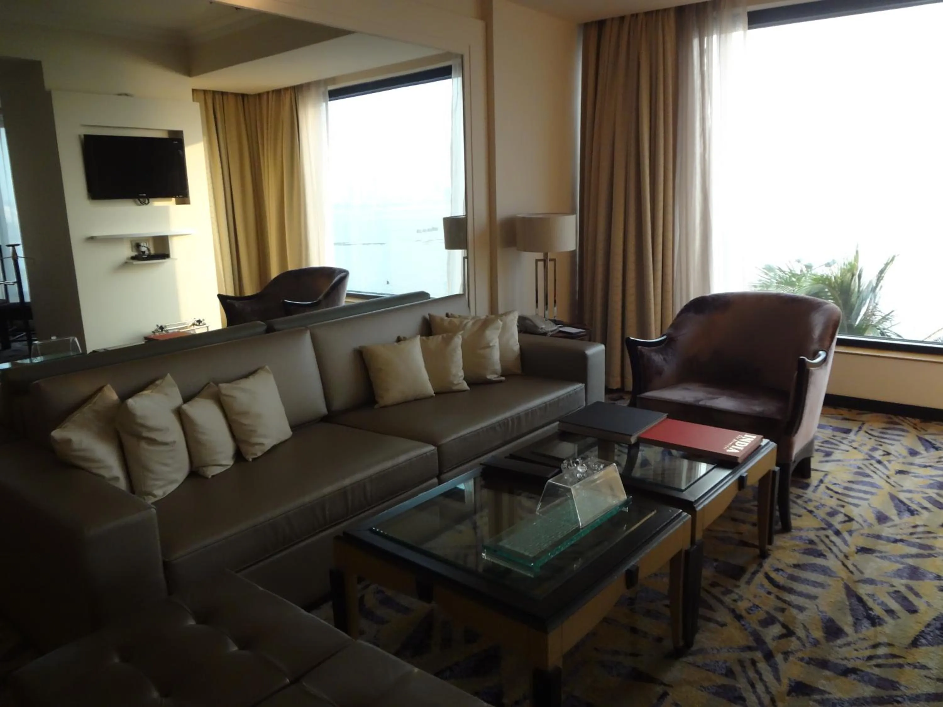 Living room in Hotel Marine Plaza