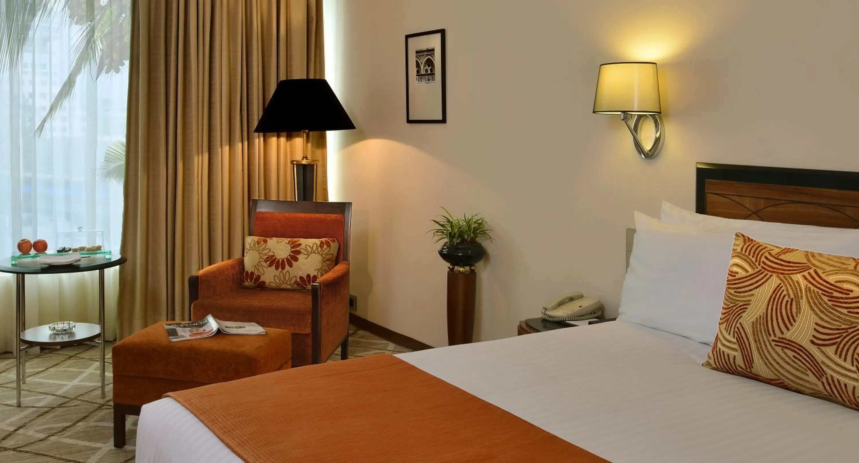 Bed in Hotel Marine Plaza