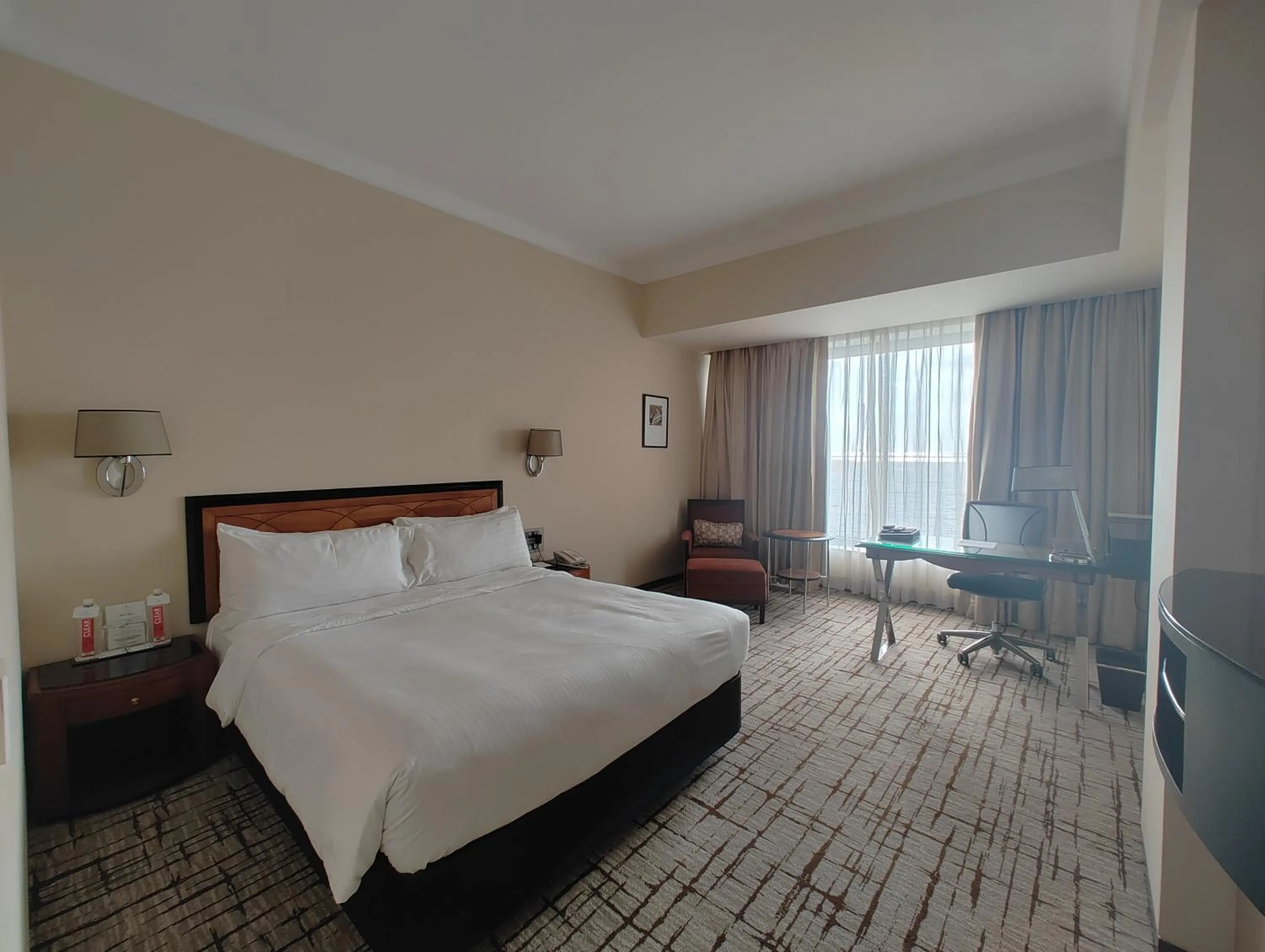 Bed in Hotel Marine Plaza