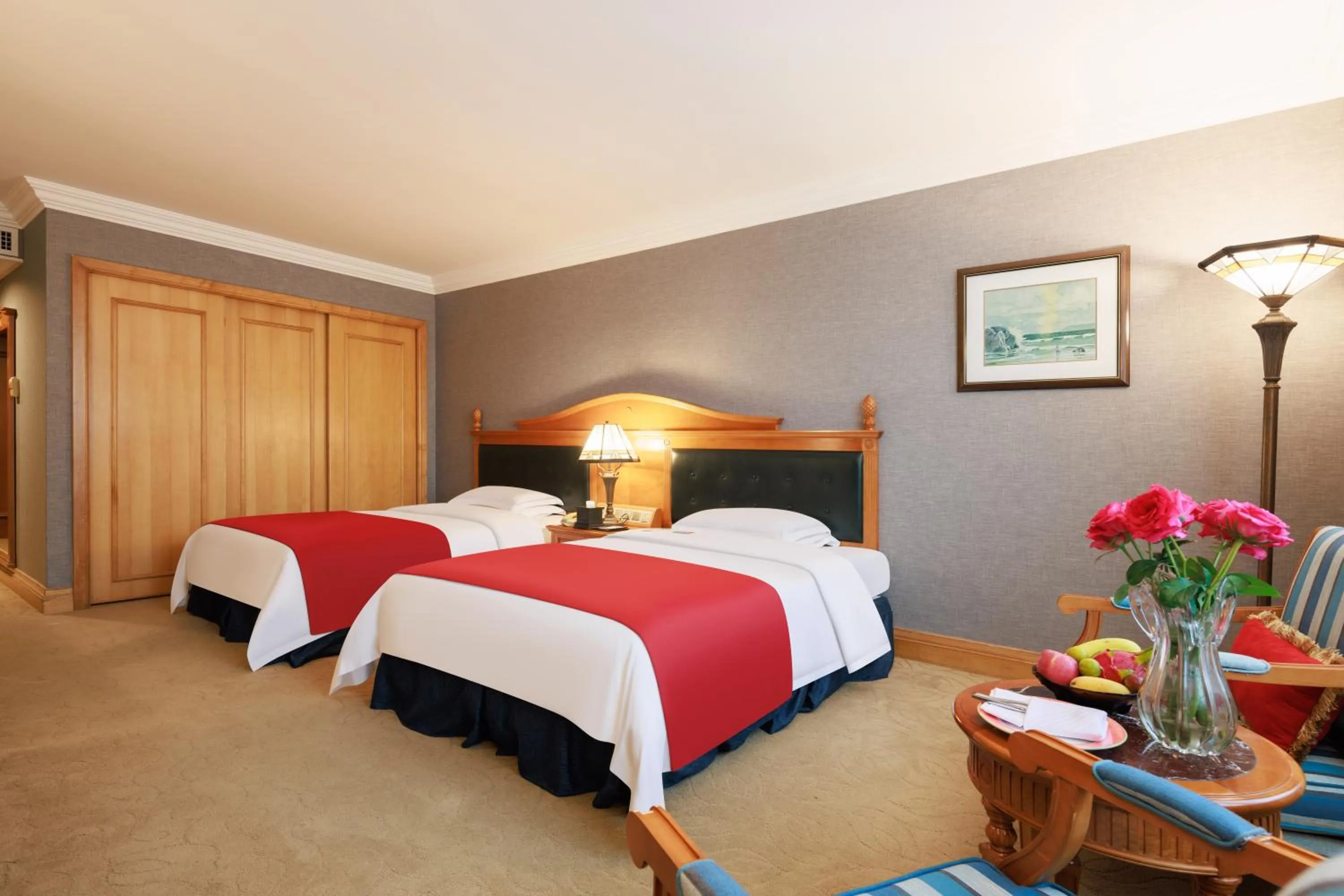 Bedroom, Bed in Grand Noble Hotel Dongguan