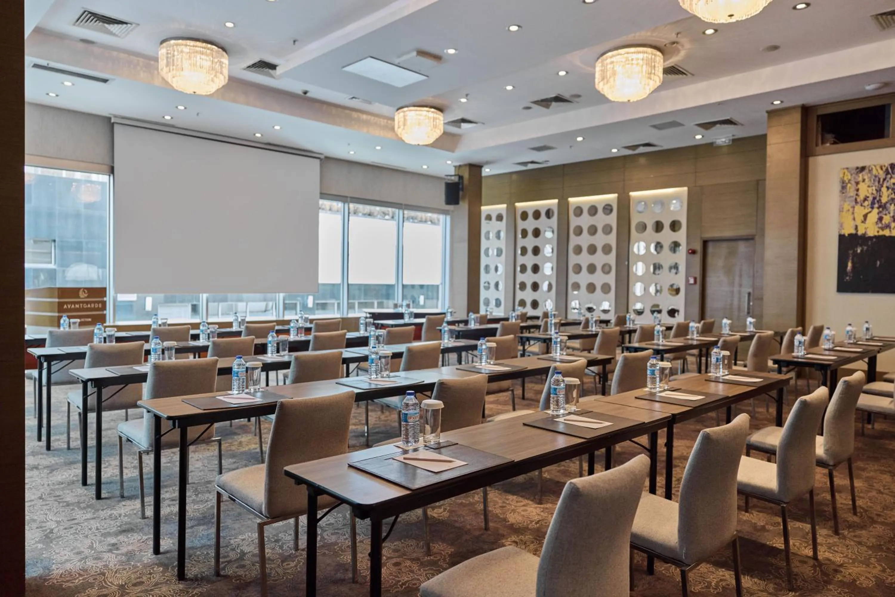 Meeting/conference room in Avantgarde Urban Levent