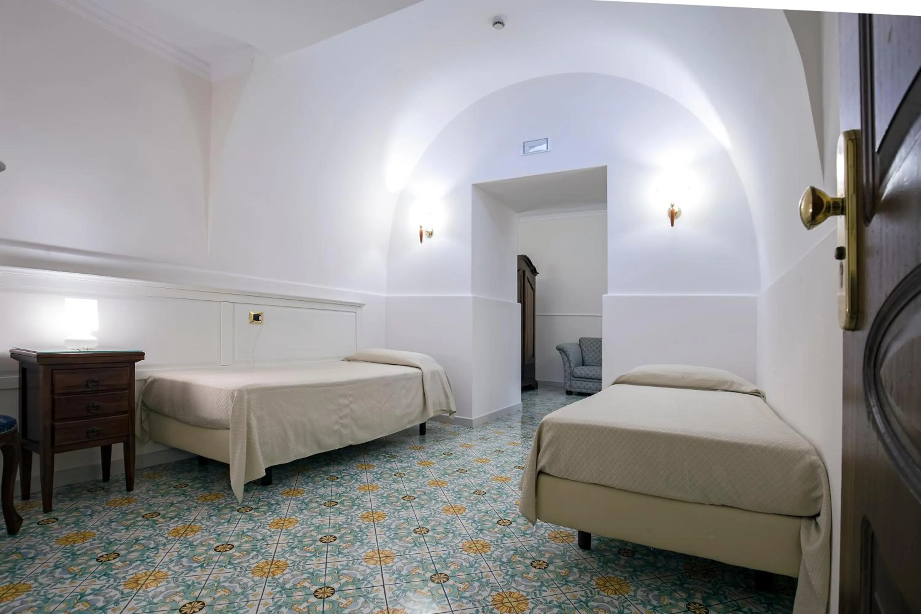 Bedroom, Bed in La Panoramica Hotel