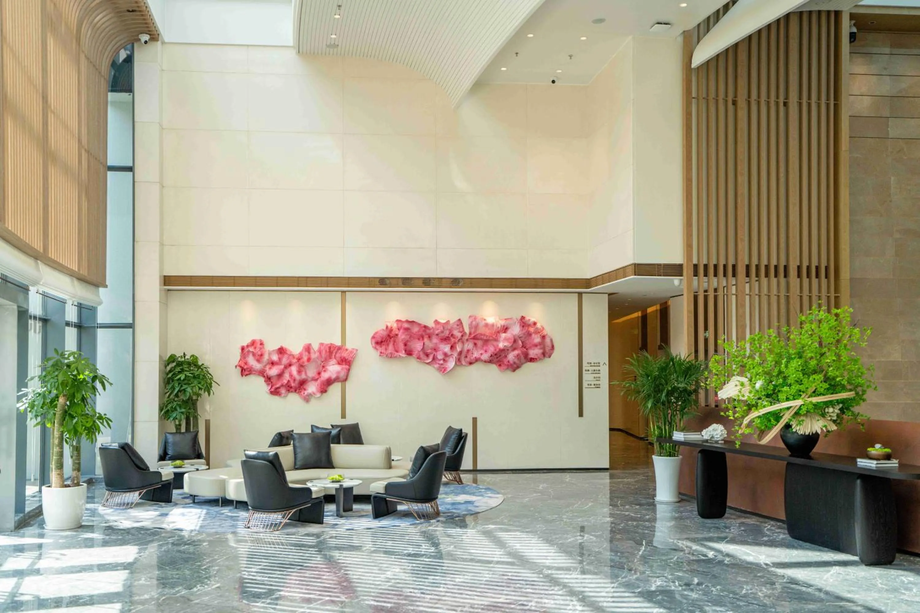 Lobby or reception in CM+ Service Apartment Shenzhen Taige