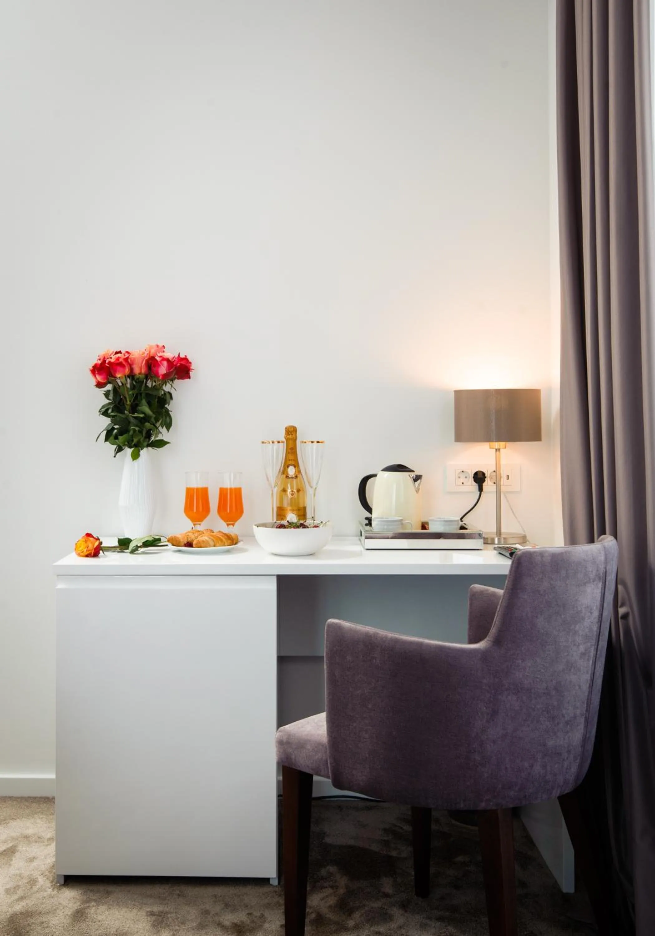 Coffee/tea facilities in Dream Luxury Rooms