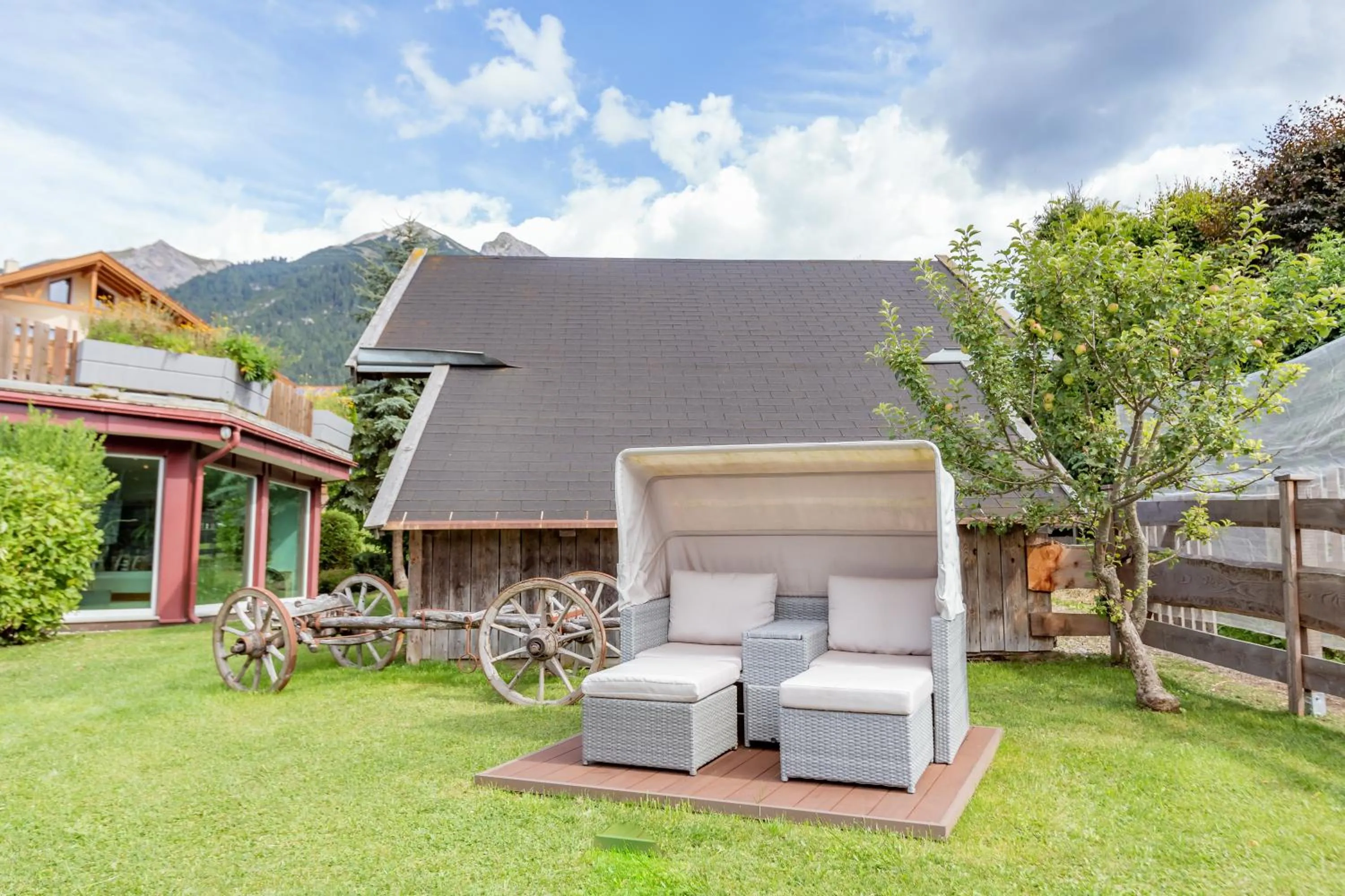 Garden in Appartement- und Wellnesshotel Charlotte - 3 Sterne Superior