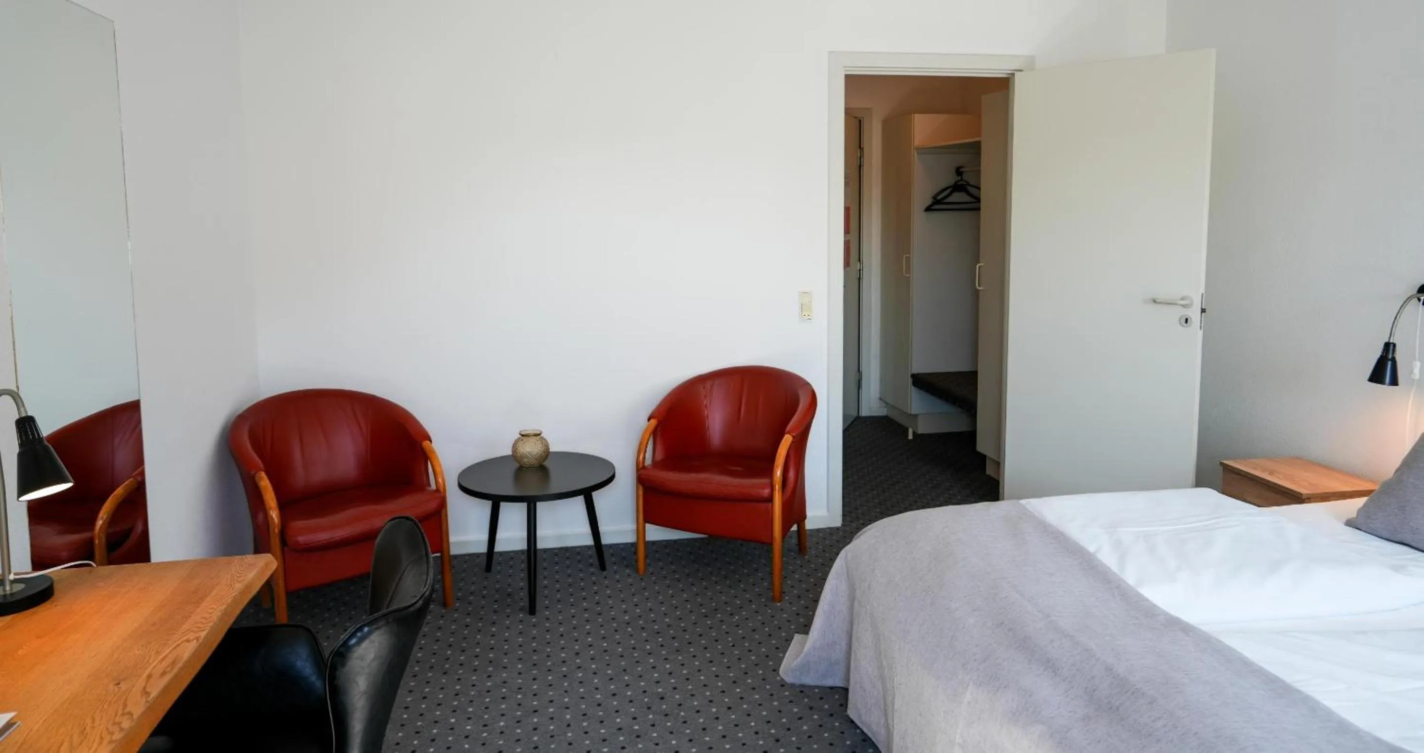 TV and multimedia, Bed in Hotel Søparken