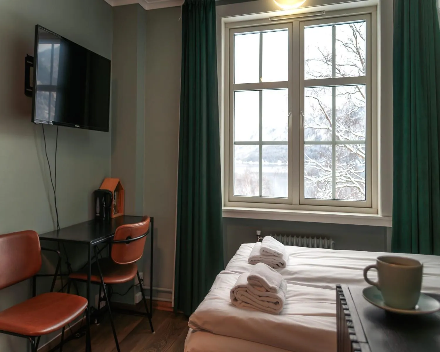 Bed in Trolltunga Hotel