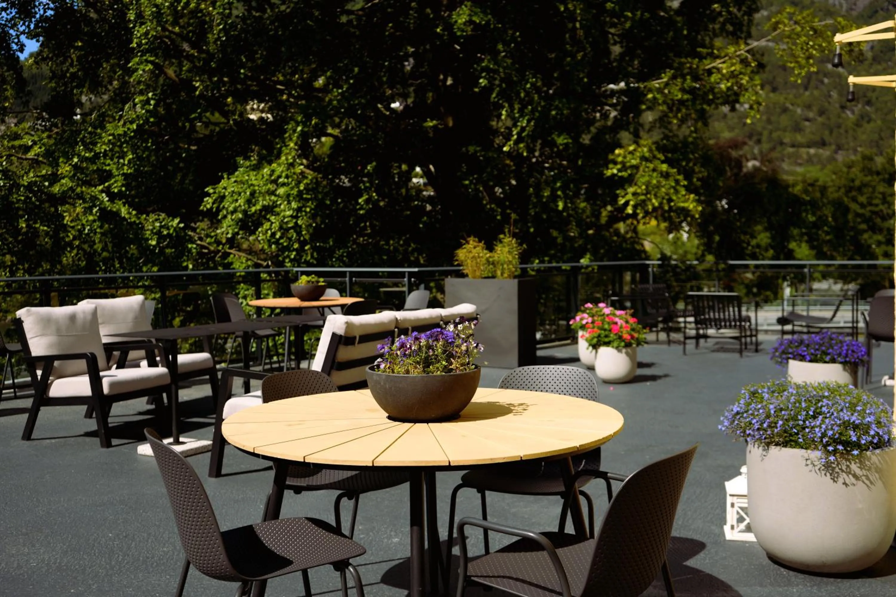 Restaurant/places to eat in Trolltunga Hotel