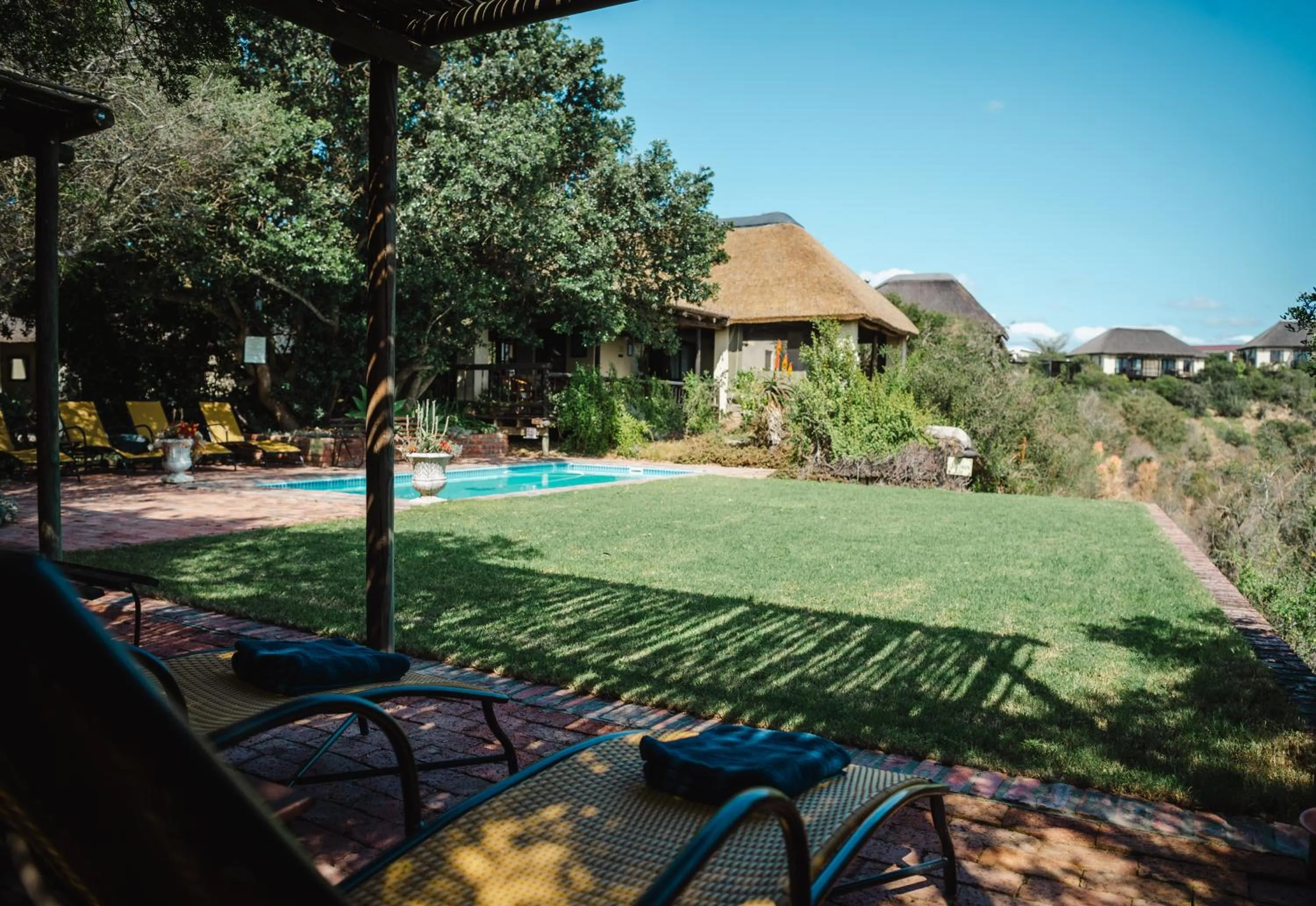 Swimming pool in Hitgeheim Country Lodge