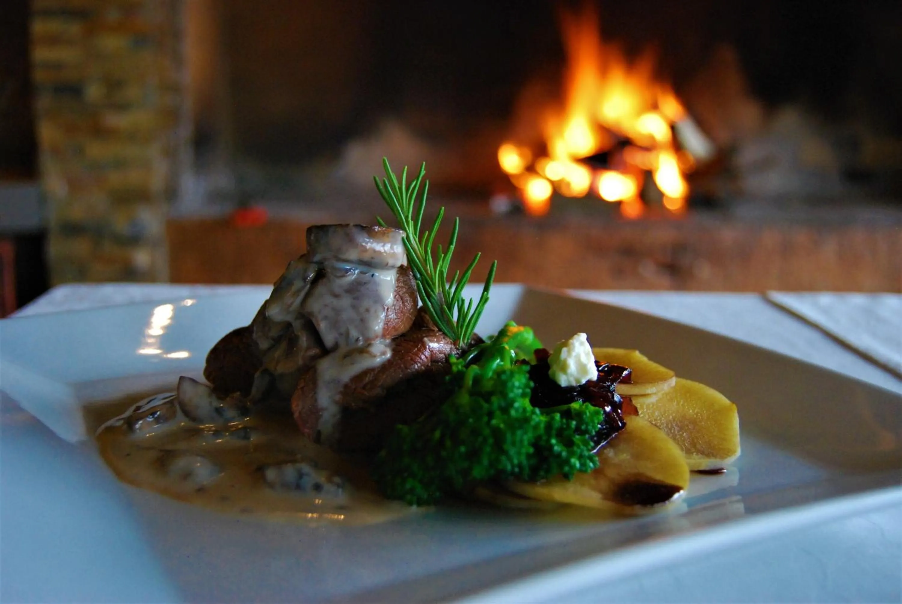 Food and drinks in Hitgeheim Country Lodge