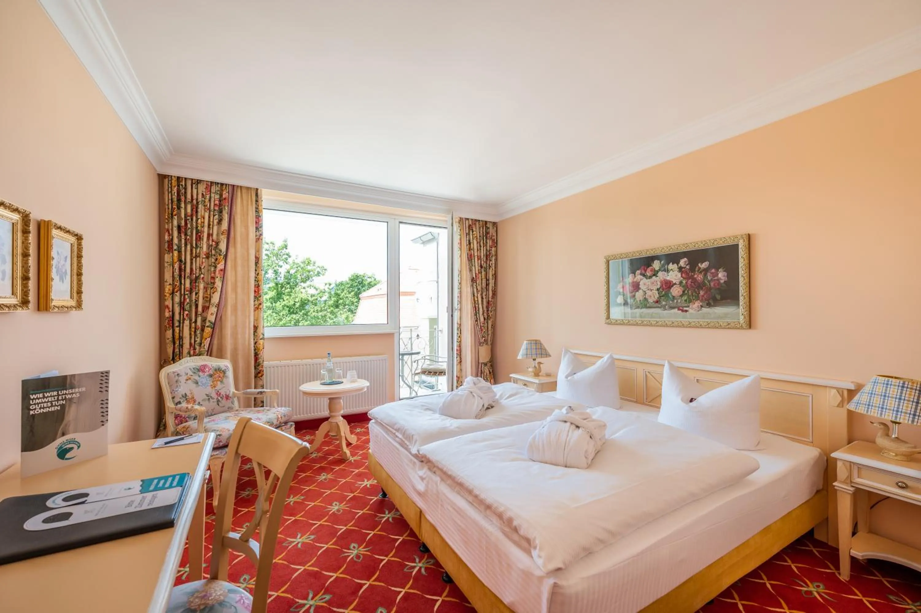 Photo of the whole room, Bed in Rugard Thermal Strandhotel