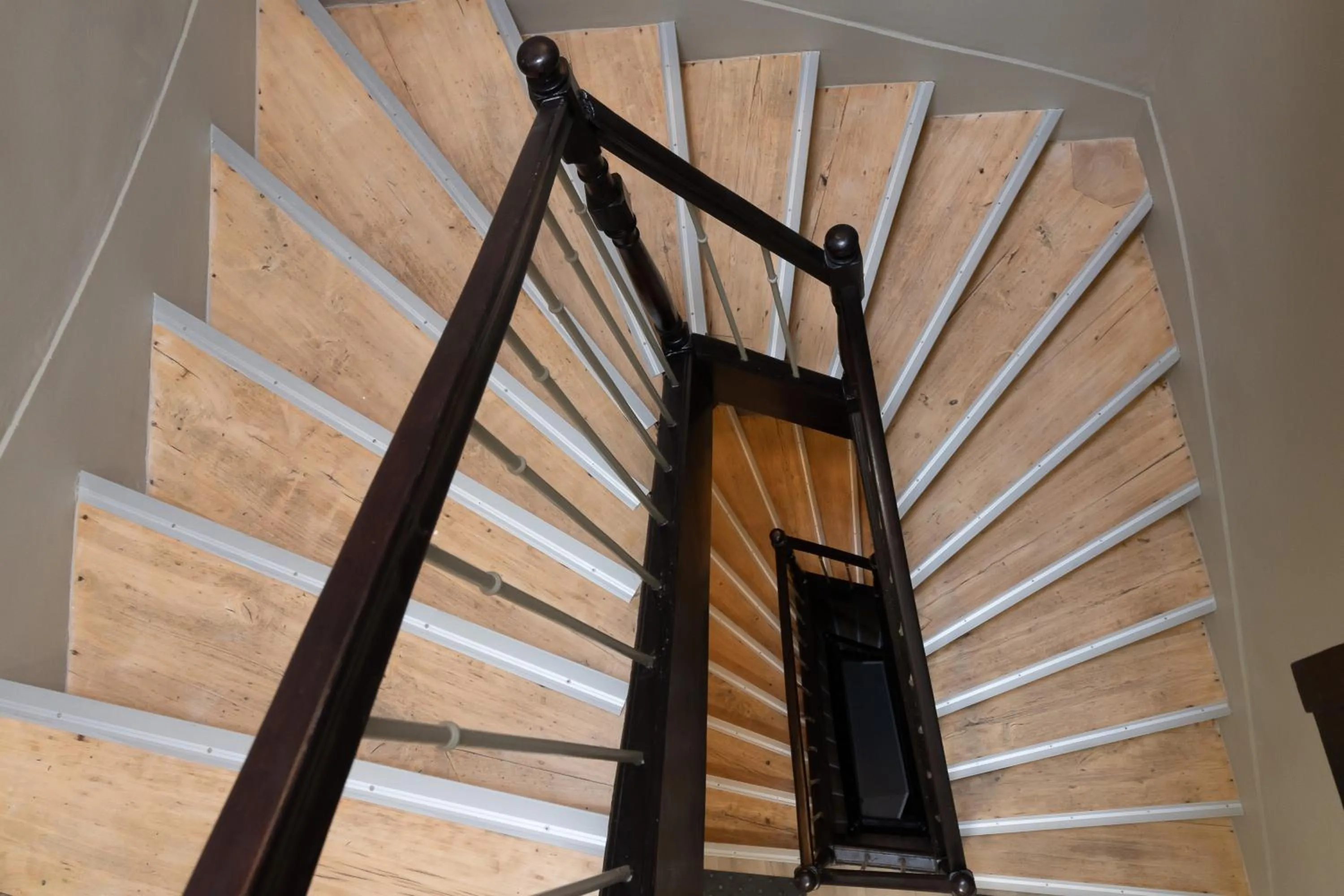 Decorative detail in Residence le Pastel Jeanne d'Arc