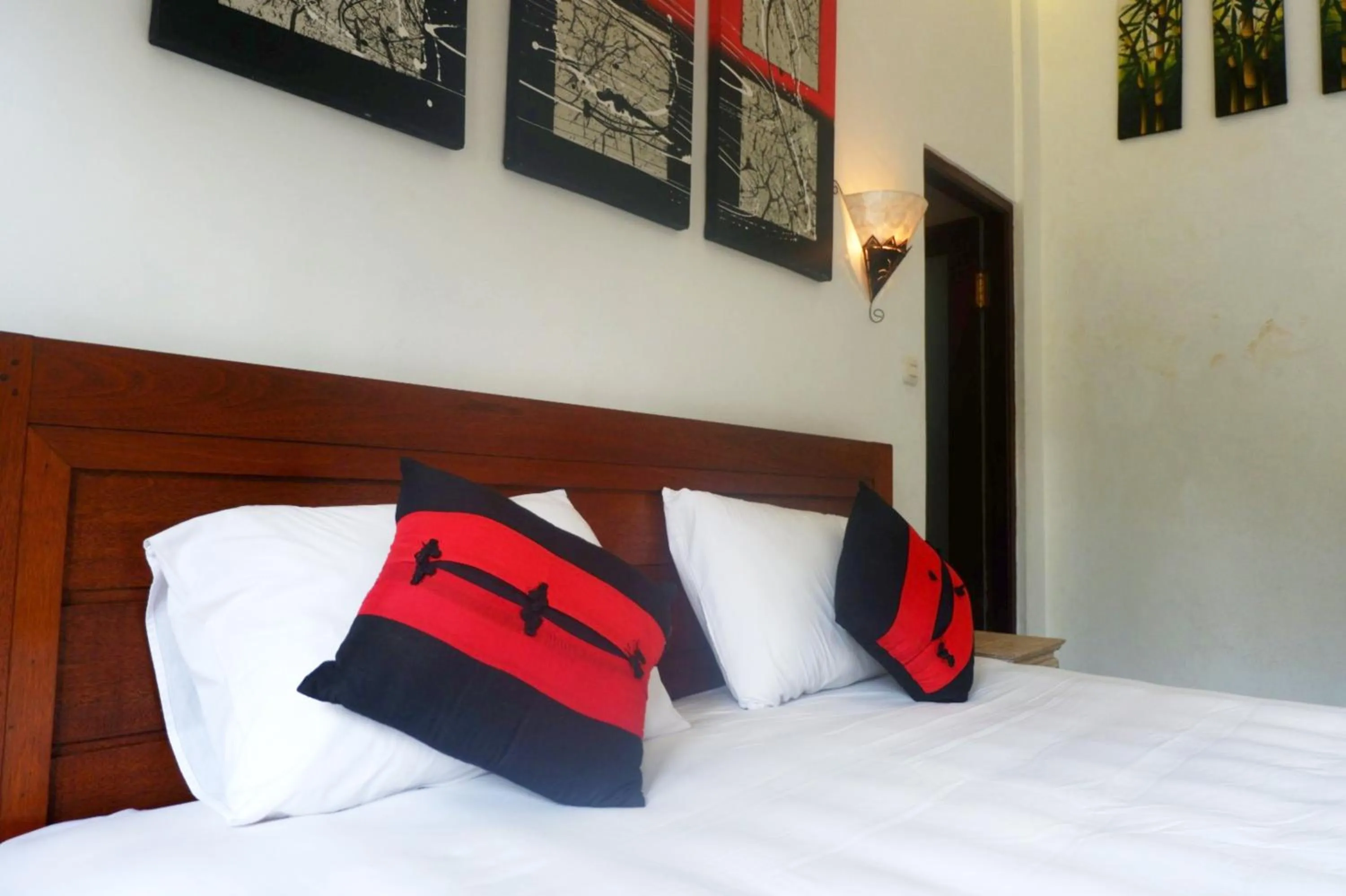 Bed in Ramaya Ubud View
