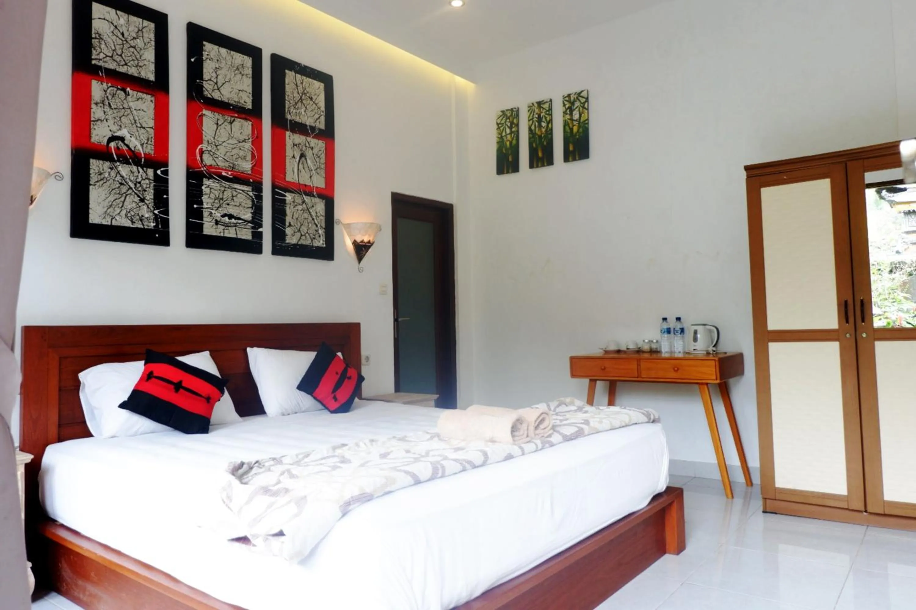 Bed in Ramaya Ubud View