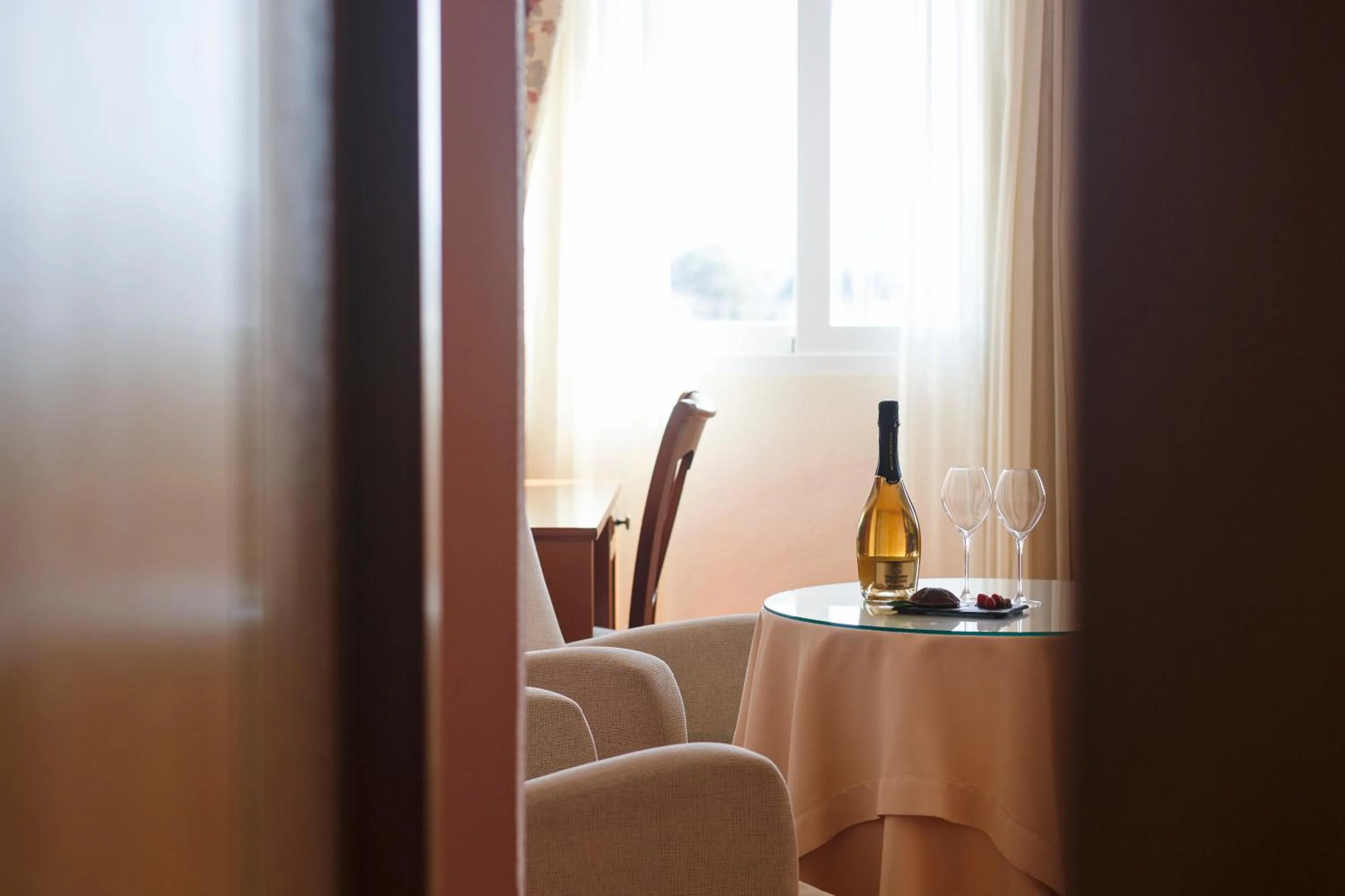 Bedroom in Hotel Restaurante Emilio