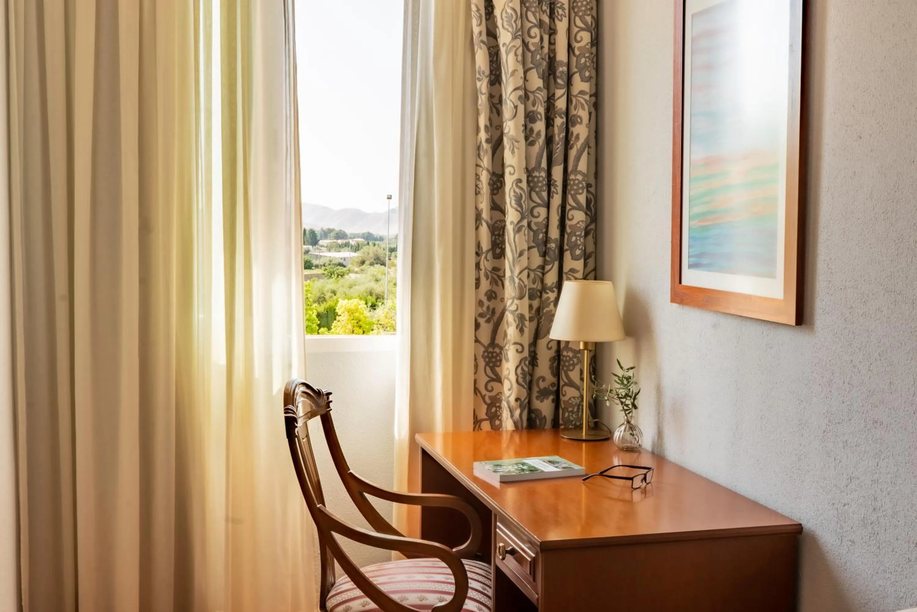 Seating area in Hotel Restaurante Emilio